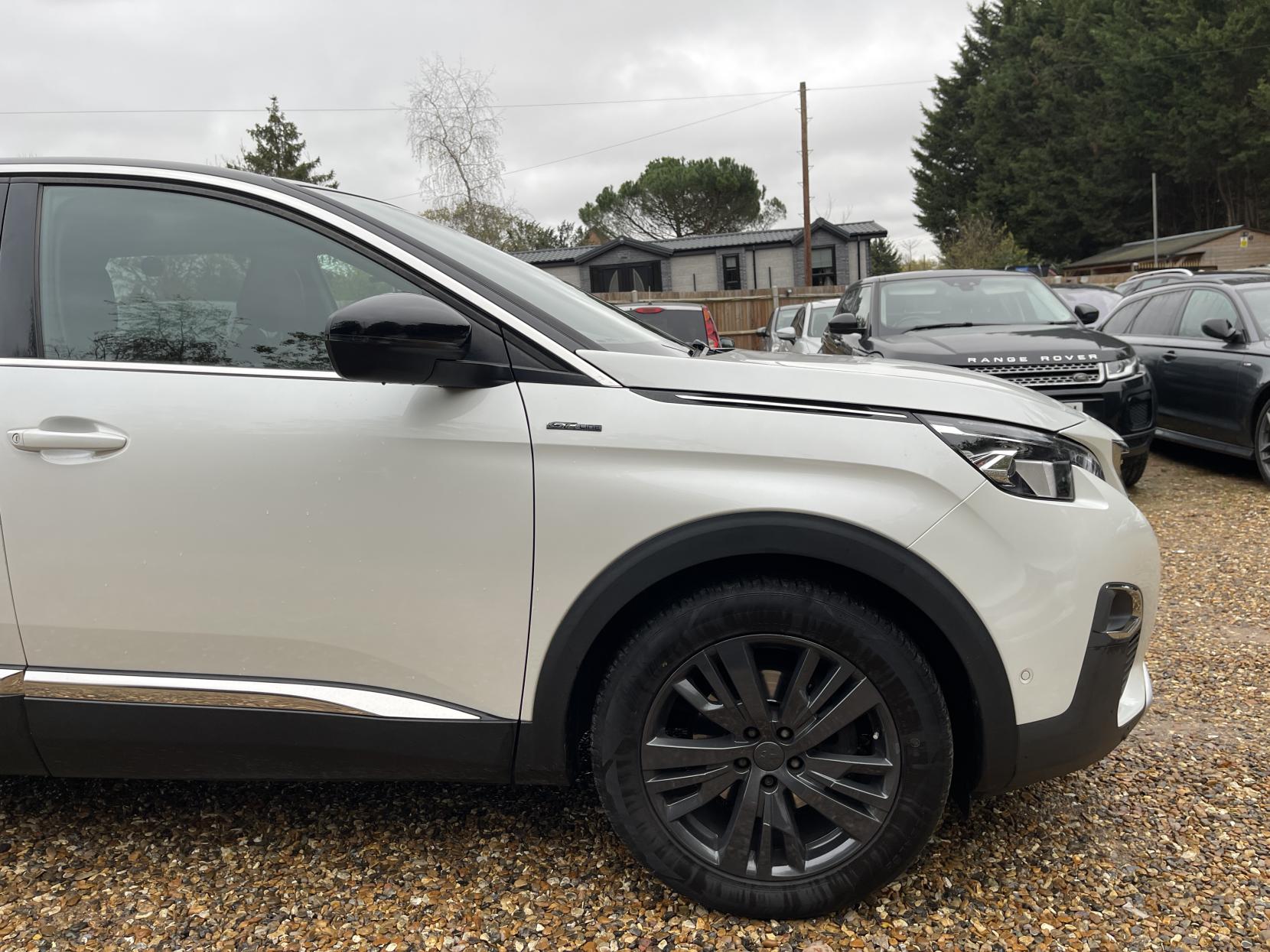 Peugeot 3008 1.2 PureTech GT Line SUV 5dr Petrol Manual Euro 6 (s/s) (130 ps)