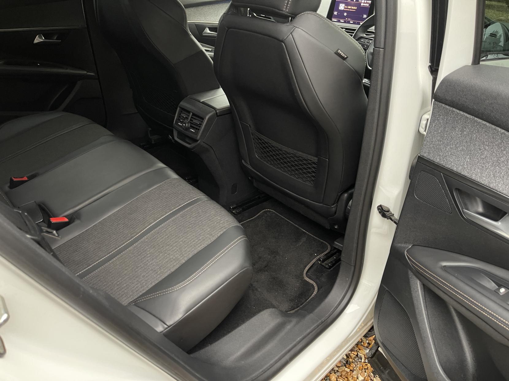 Peugeot 3008 1.2 PureTech GT Line SUV 5dr Petrol Manual Euro 6 (s/s) (130 ps)