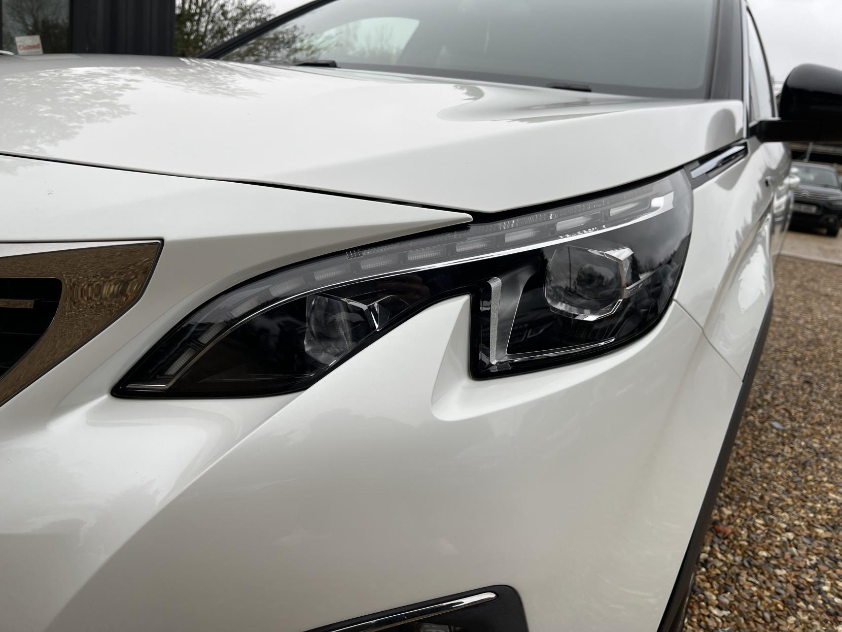 Peugeot 3008 1.2 PureTech GT Line SUV 5dr Petrol Manual Euro 6 (s/s) (130 ps)