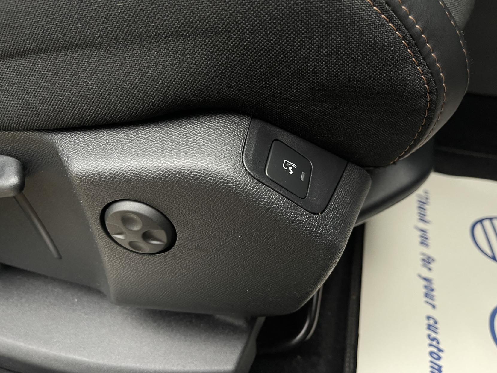 Peugeot 3008 1.2 PureTech GT Line SUV 5dr Petrol Manual Euro 6 (s/s) (130 ps)