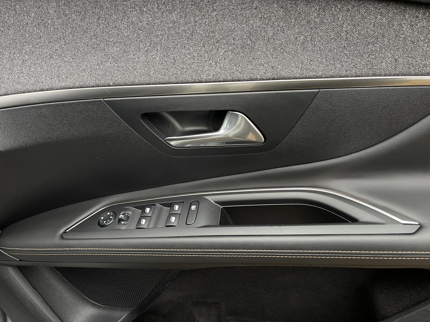 Peugeot 3008 1.2 PureTech GT Line SUV 5dr Petrol Manual Euro 6 (s/s) (130 ps)