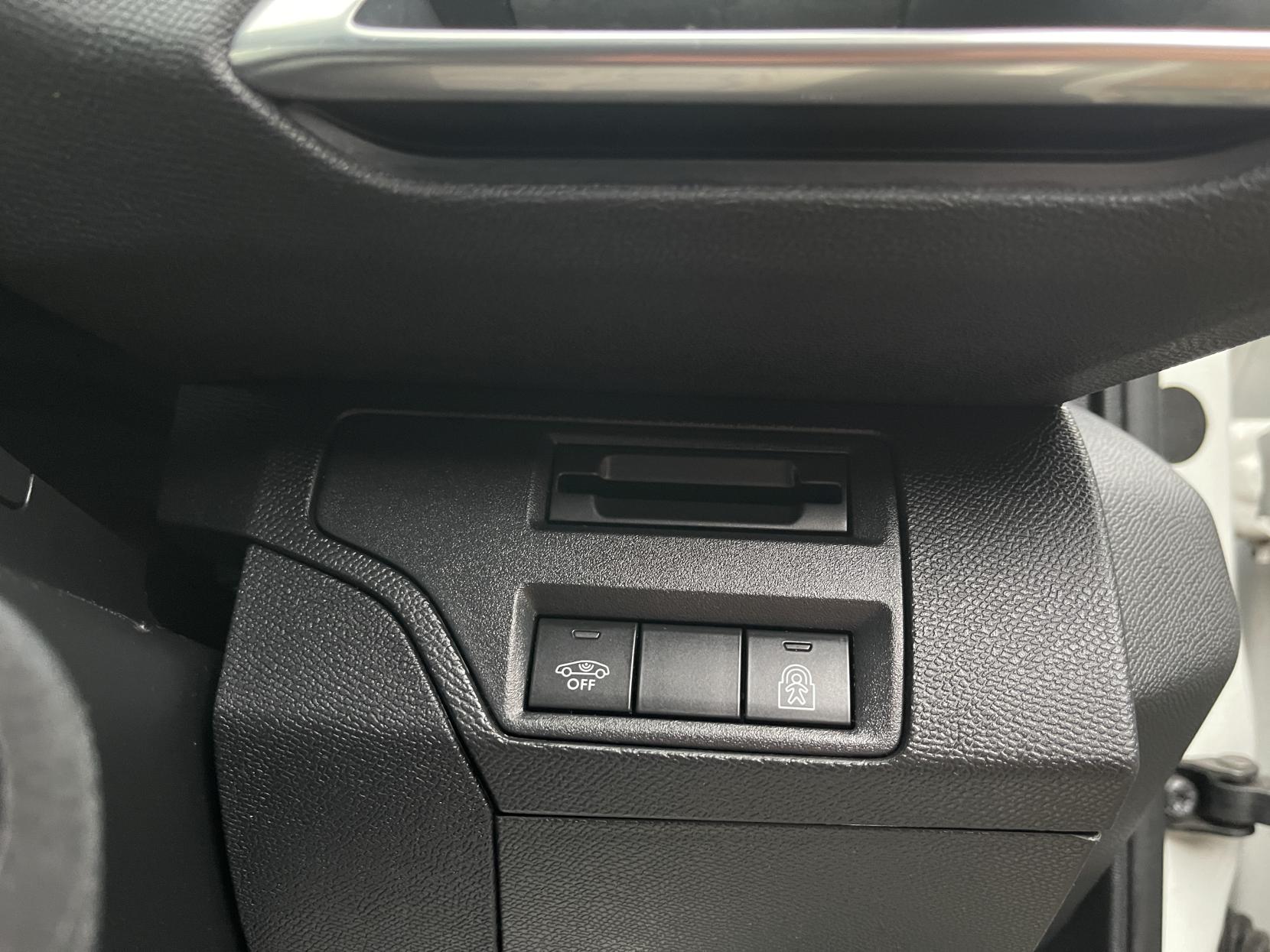 Peugeot 3008 1.2 PureTech GT Line SUV 5dr Petrol Manual Euro 6 (s/s) (130 ps)