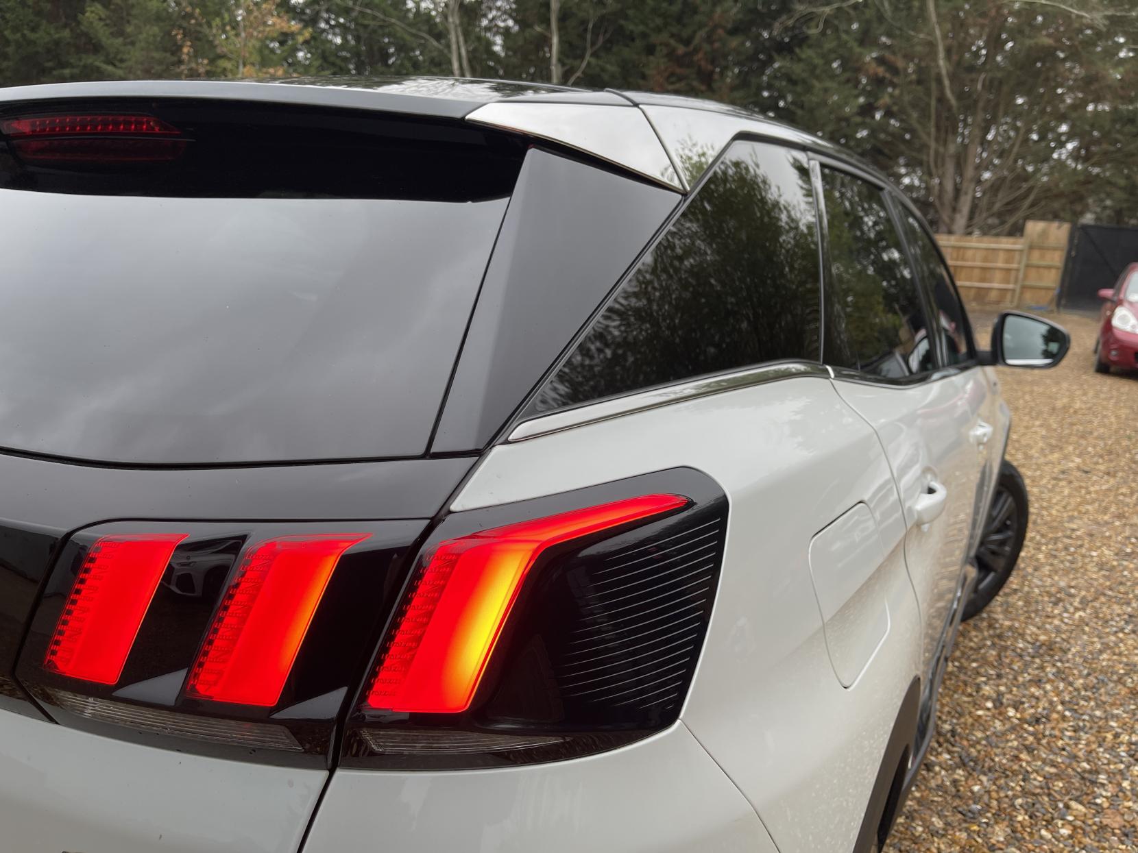 Peugeot 3008 1.2 PureTech GT Line SUV 5dr Petrol Manual Euro 6 (s/s) (130 ps)