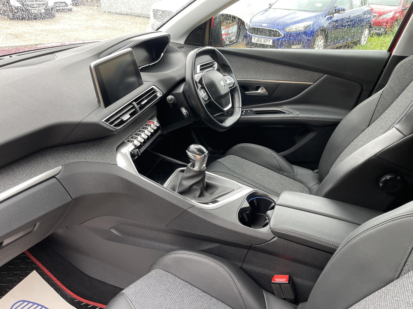 Peugeot 3008 1.5 BlueHDi Allure SUV 5dr Diesel Manual Euro 6 (s/s) (130 ps)