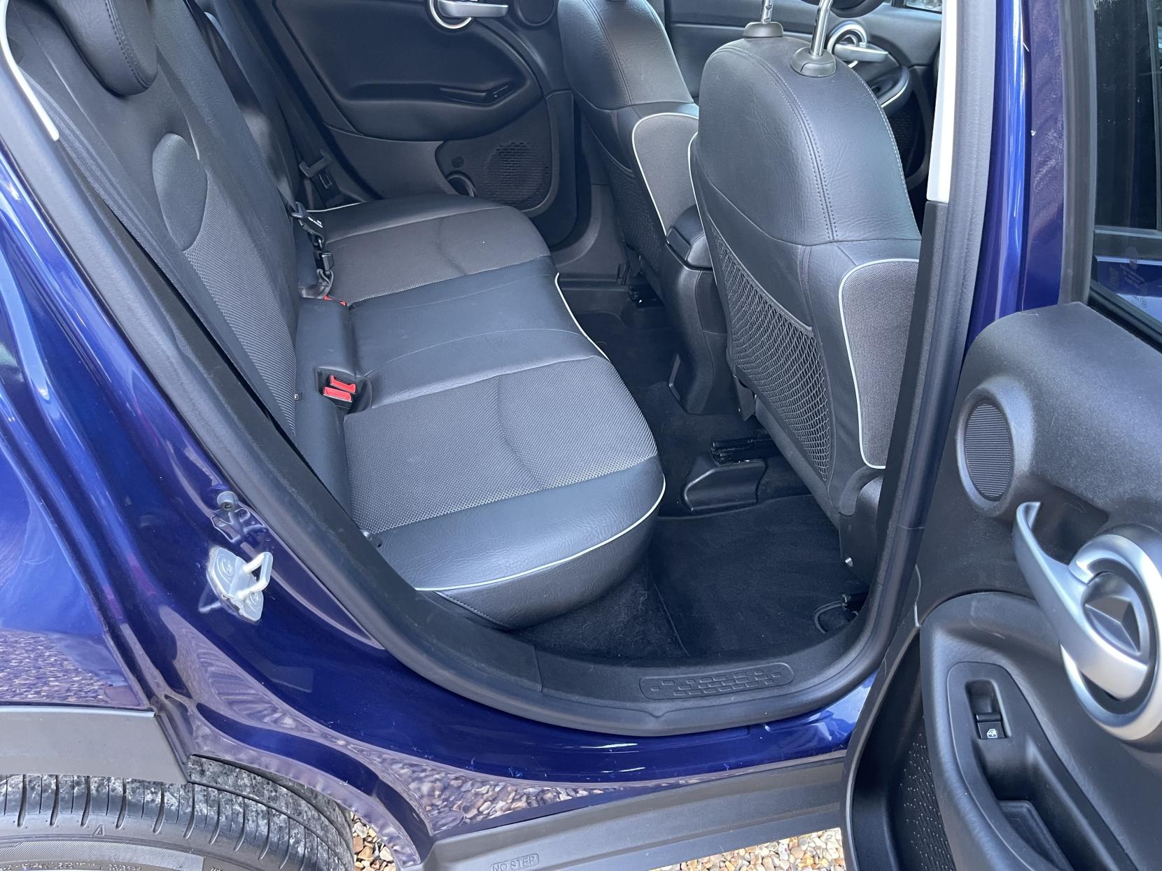 Fiat 500X 1.6 MultiJetII Cross Plus SUV 5dr Diesel Manual Euro 6 (s/s) (120 ps)