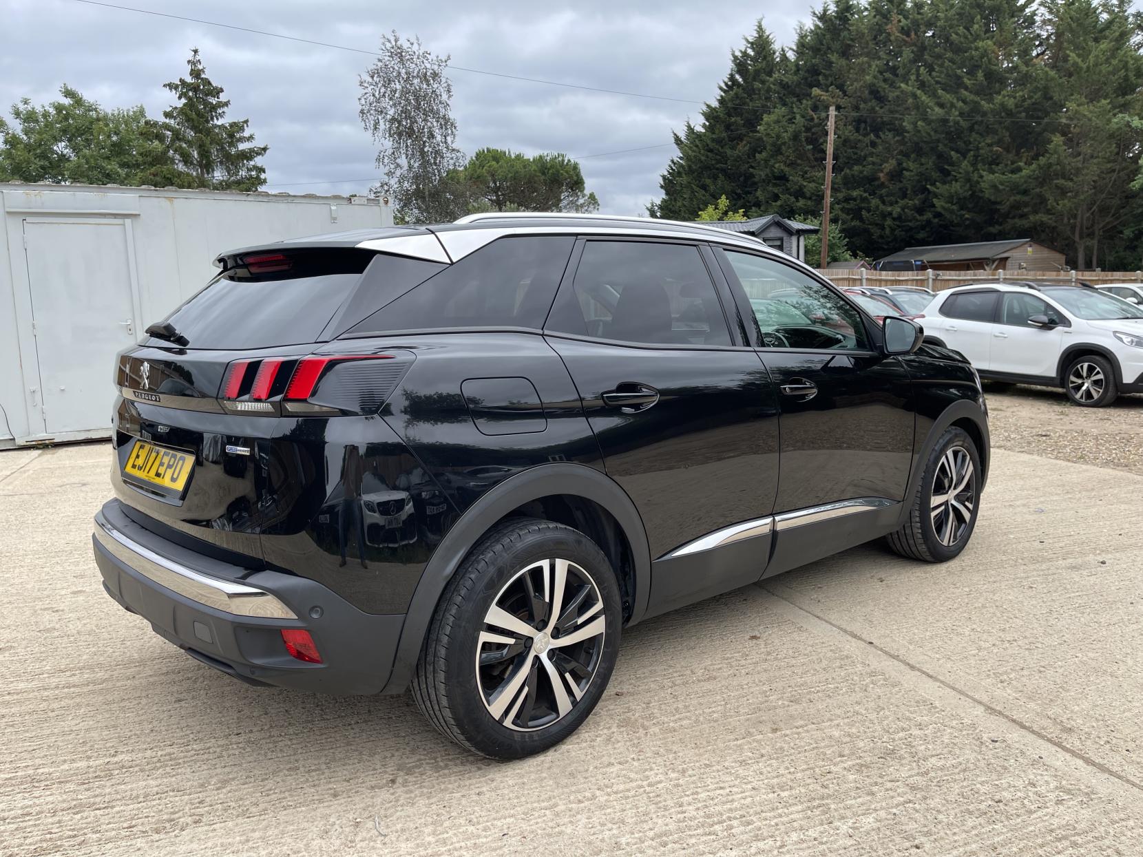 Peugeot 3008 1.2 PureTech Allure SUV 5dr Petrol Manual Euro 6 (s/s) (130 ps)