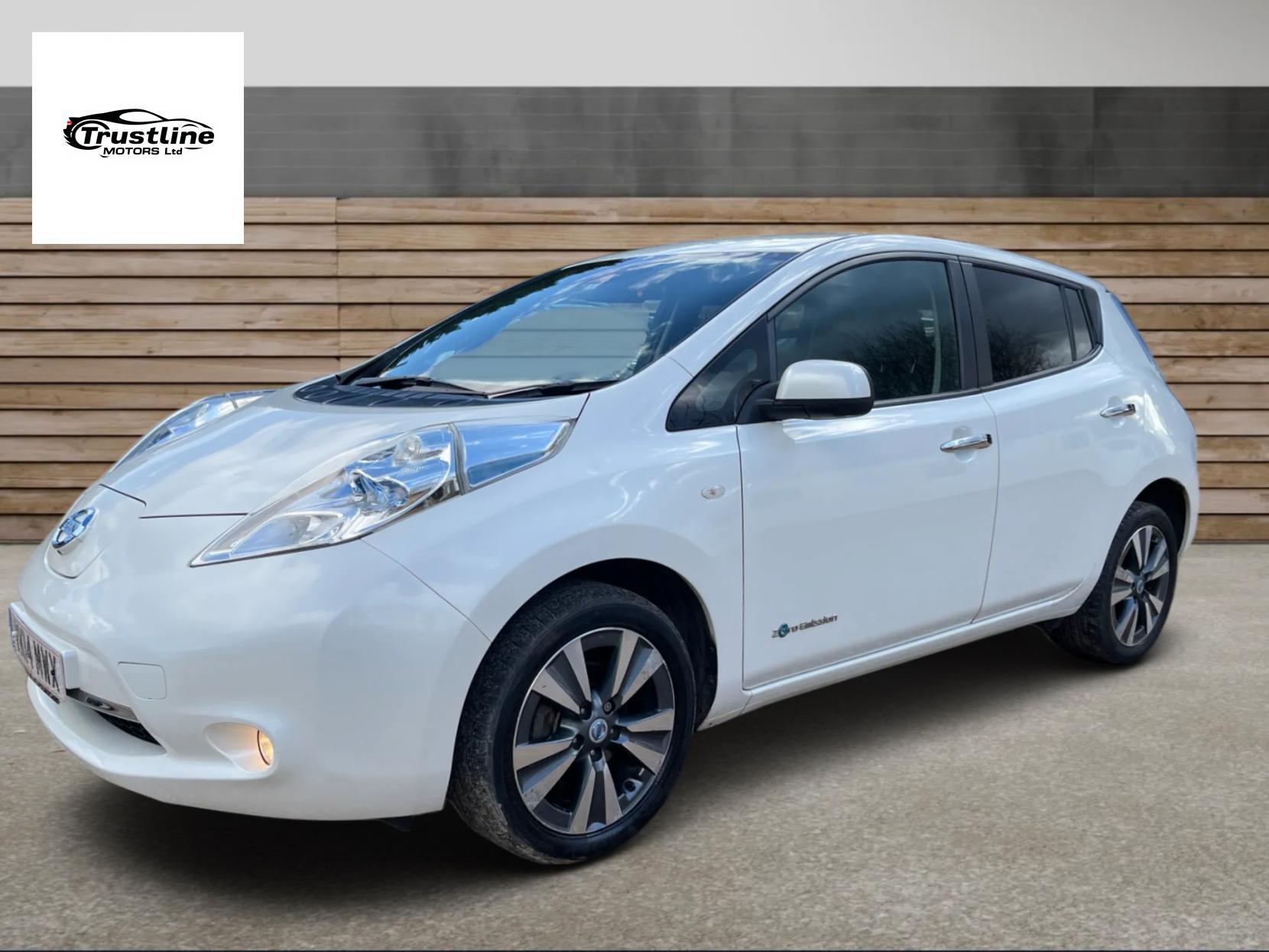 Nissan Leaf 24kWh Tekna Hatchback 5dr Electric Auto (107 bhp)