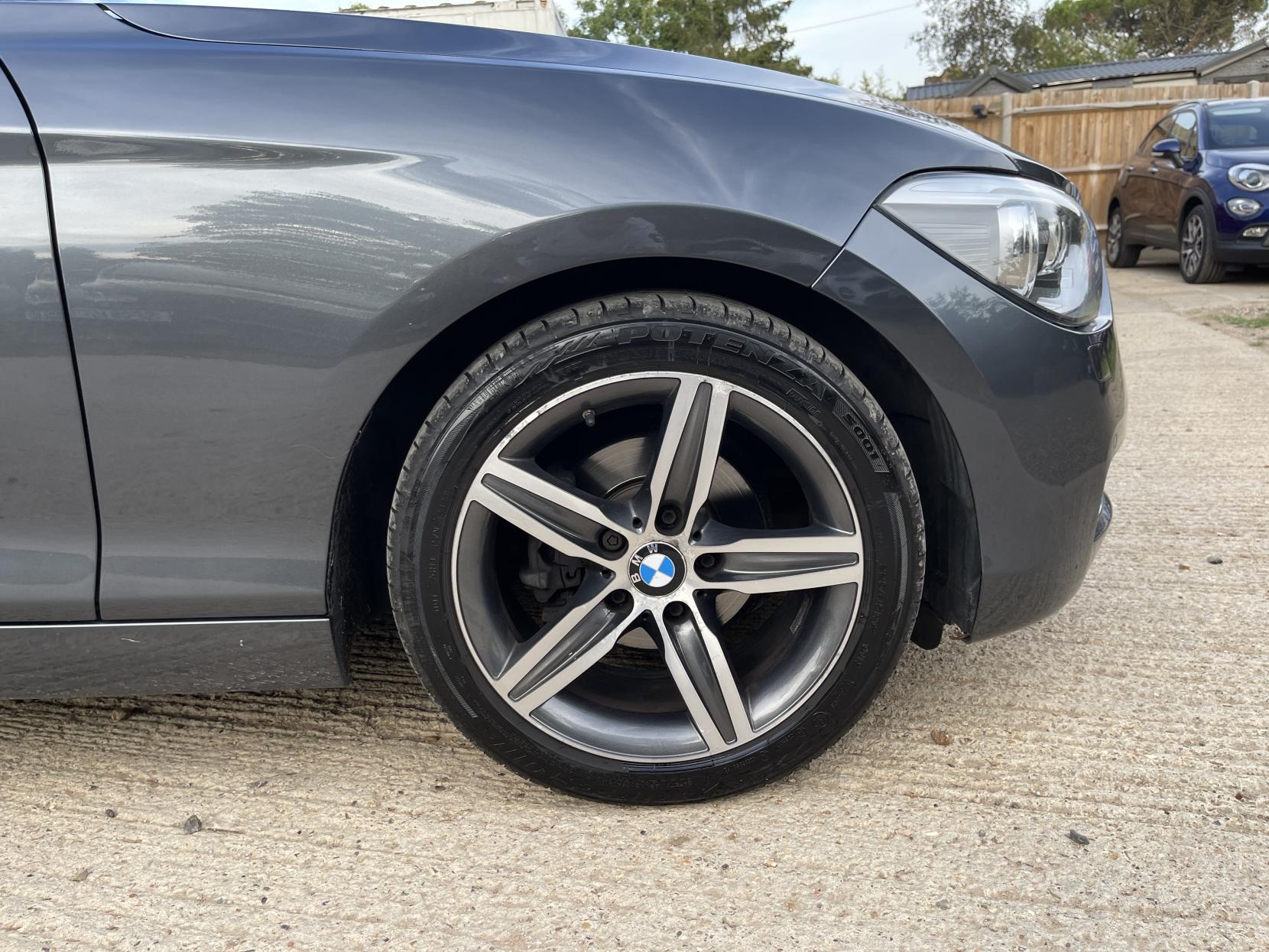 BMW 1 Series 1.6 116i Sport Hatchback 3dr Petrol Manual Euro 6 (s/s) (136 ps)