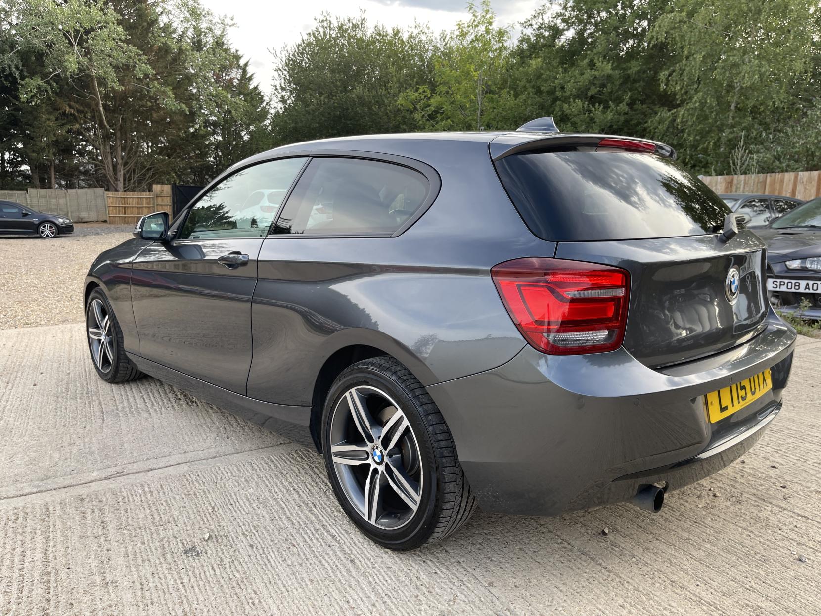 BMW 1 Series 1.6 116i Sport Hatchback 3dr Petrol Manual Euro 6 (s/s) (136 ps)