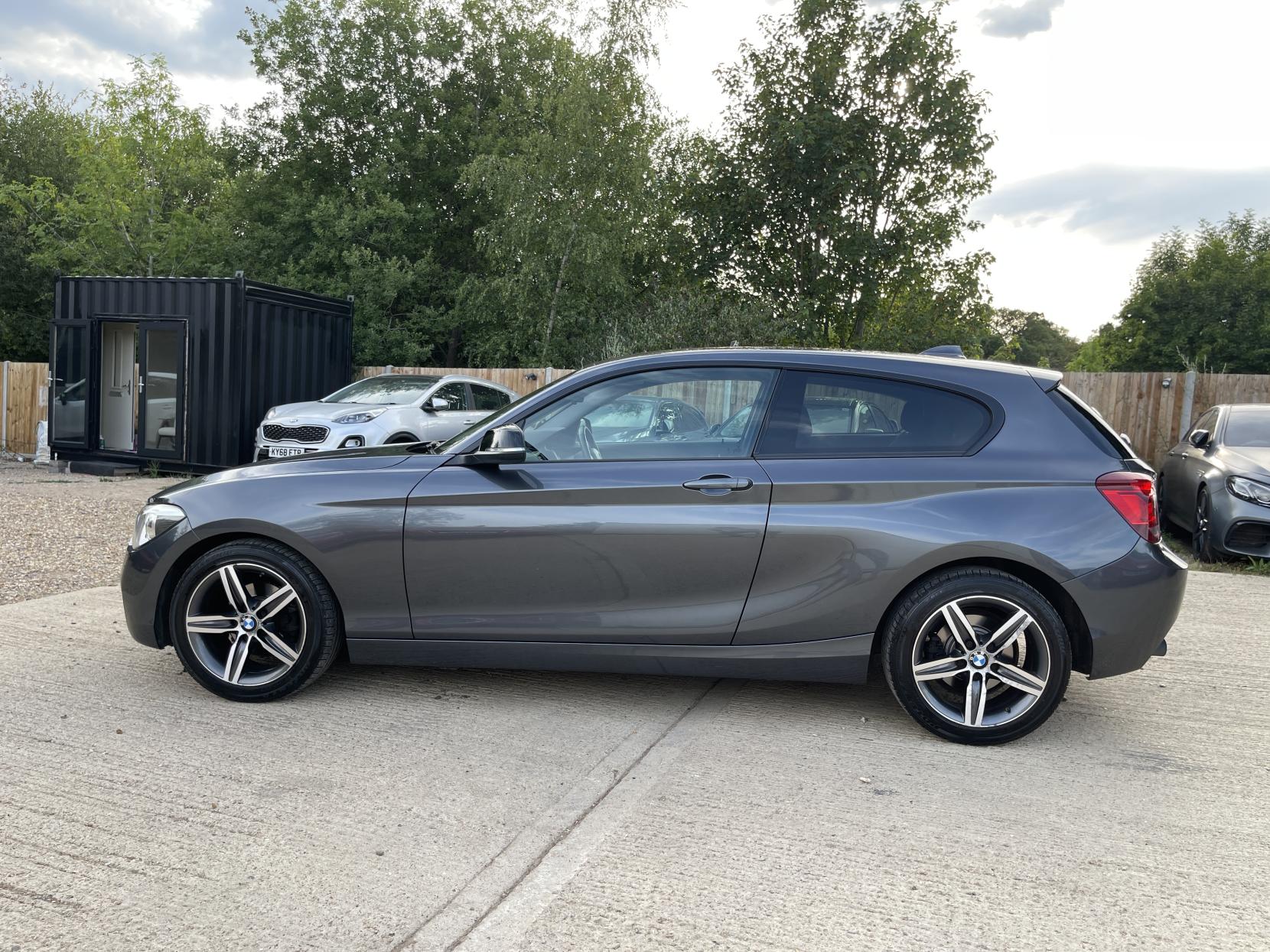 BMW 1 Series 1.6 116i Sport Hatchback 3dr Petrol Manual Euro 6 (s/s) (136 ps)