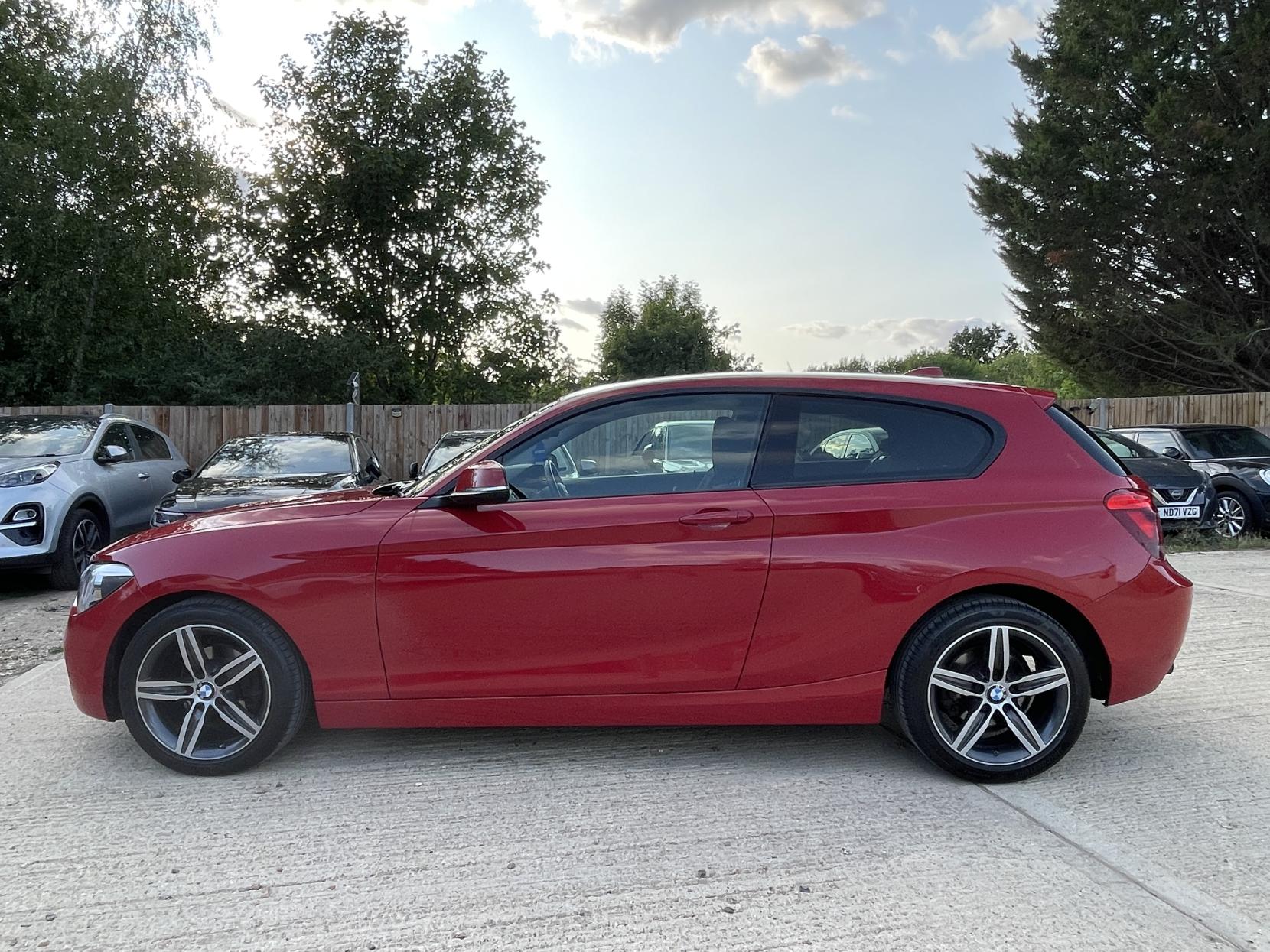 BMW 1 Series 1.6 116i Sport Hatchback 3dr Petrol Manual Euro 6 (s/s) (136 ps)