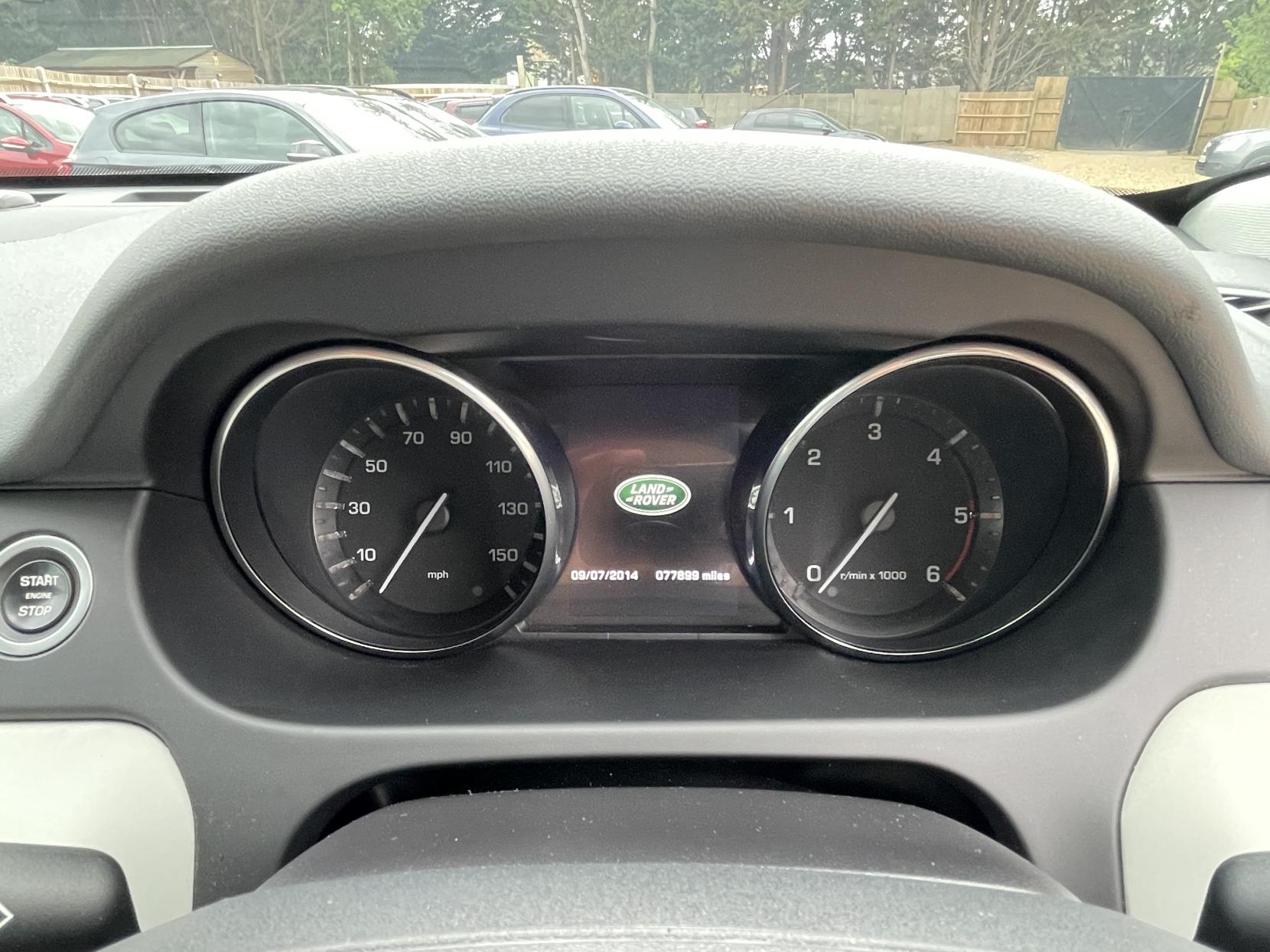 Land Rover Discovery Sport 2.0 TD4 SE Tech SUV 5dr Diesel Manual 4WD Euro 6 (s/s) (180 ps)