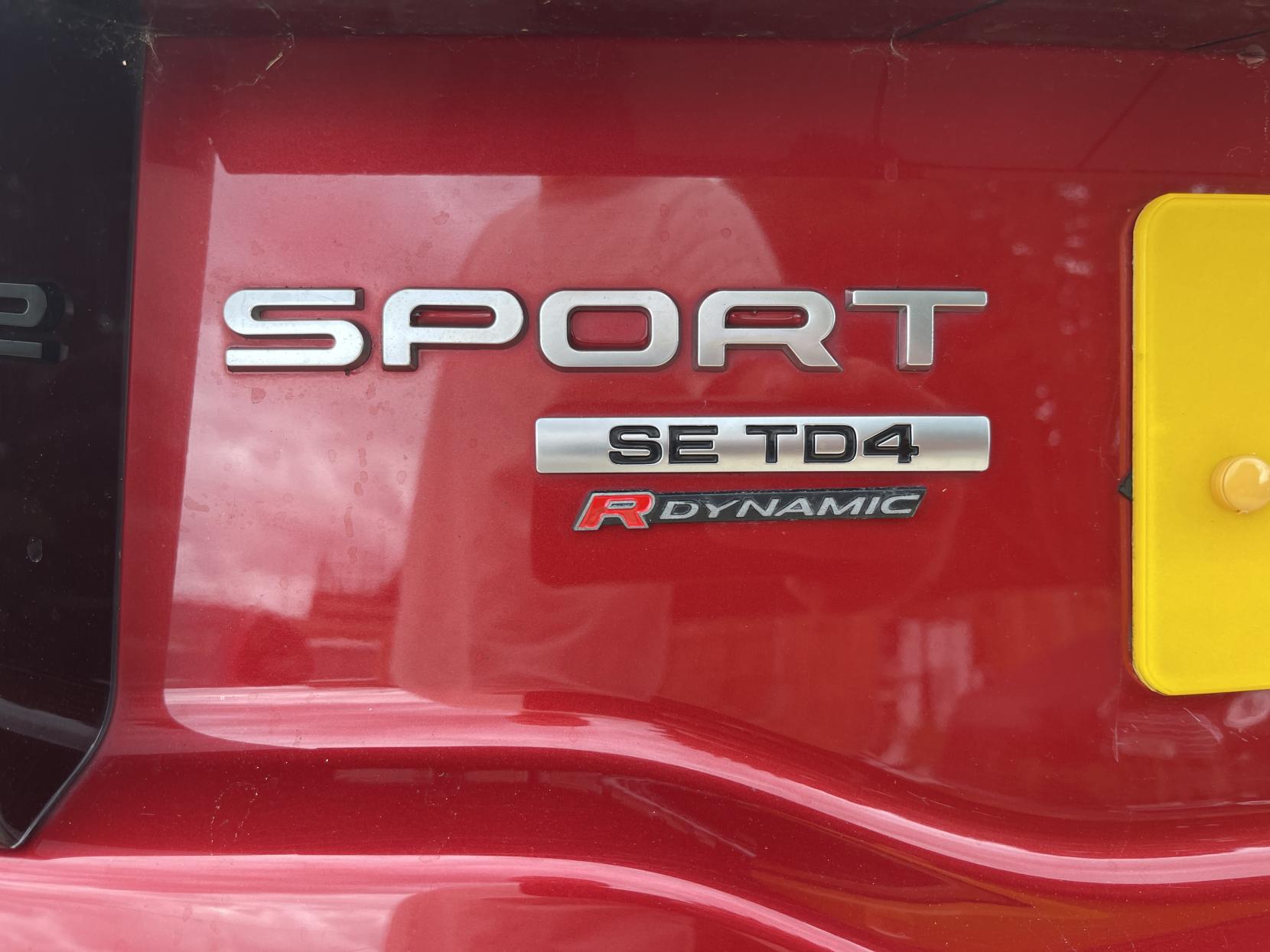 Land Rover Discovery Sport 2.0 TD4 SE Tech SUV 5dr Diesel Manual 4WD Euro 6 (s/s) (180 ps)
