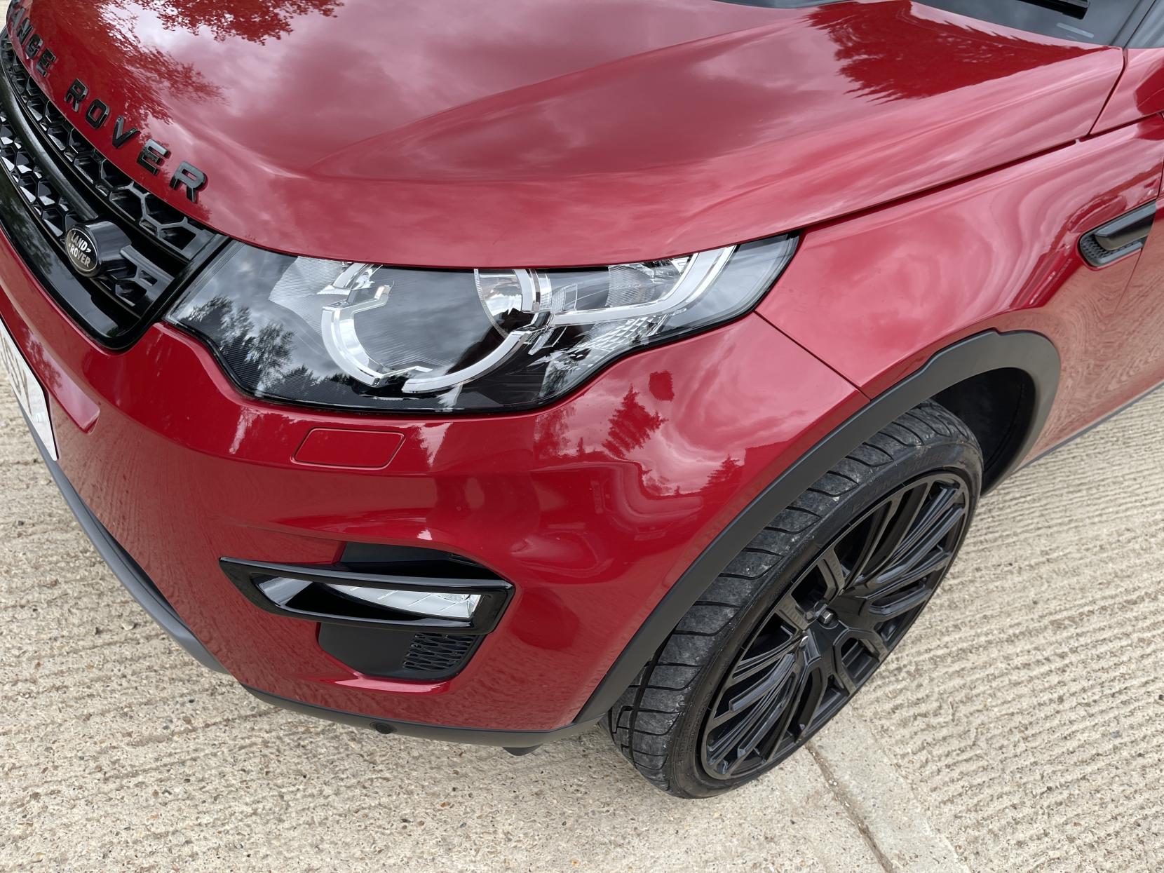 Land Rover Discovery Sport 2.0 TD4 SE Tech SUV 5dr Diesel Manual 4WD Euro 6 (s/s) (180 ps)