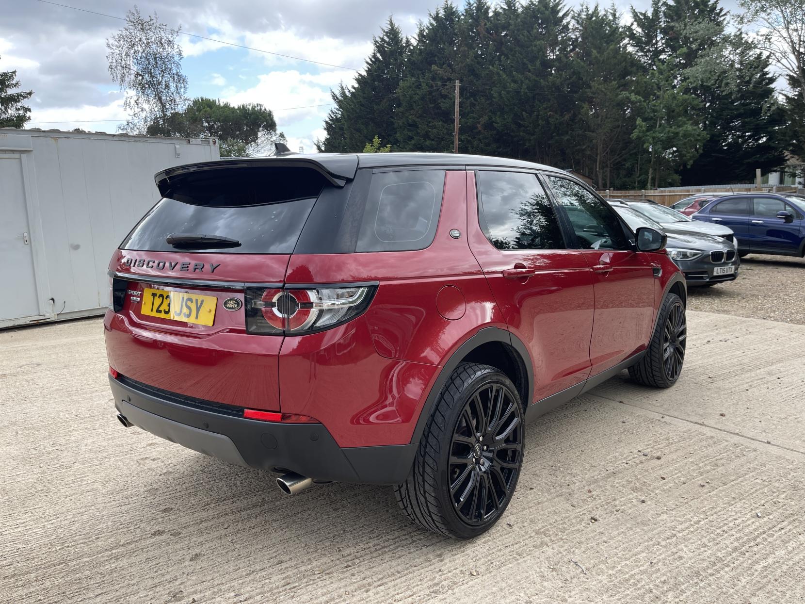 Land Rover Discovery Sport 2.0 TD4 SE Tech SUV 5dr Diesel Manual 4WD Euro 6 (s/s) (180 ps)