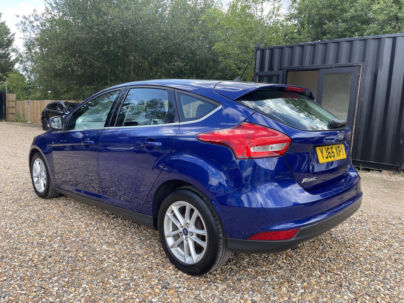 Ford Focus 1.0T EcoBoost Zetec Hatchback 5dr Petrol Manual Euro 6 (s/s) (100 ps)