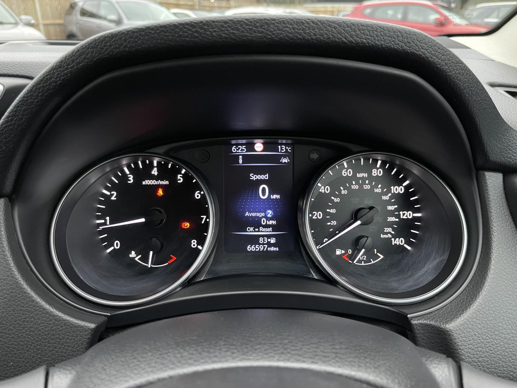 Nissan Qashqai 1.2 DIG-T Acenta SUV 5dr Petrol Manual Euro 6 (s/s) (115 ps)