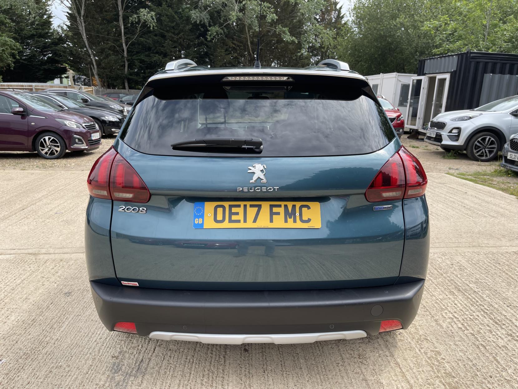 Peugeot 2008 1.2 PureTech Allure SUV 5dr Petrol Manual Euro 6 (82 ps)