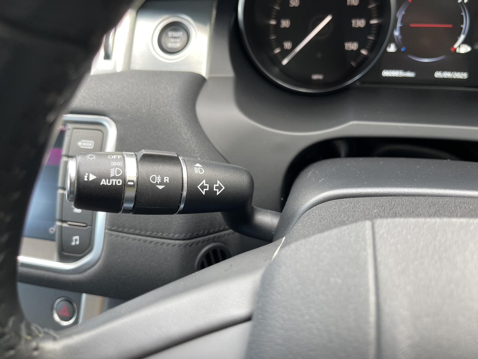 Land Rover Range Rover Evoque 2.0 eD4 SE SUV 5dr Diesel Manual FWD Euro 6 (s/s) (150 ps)
