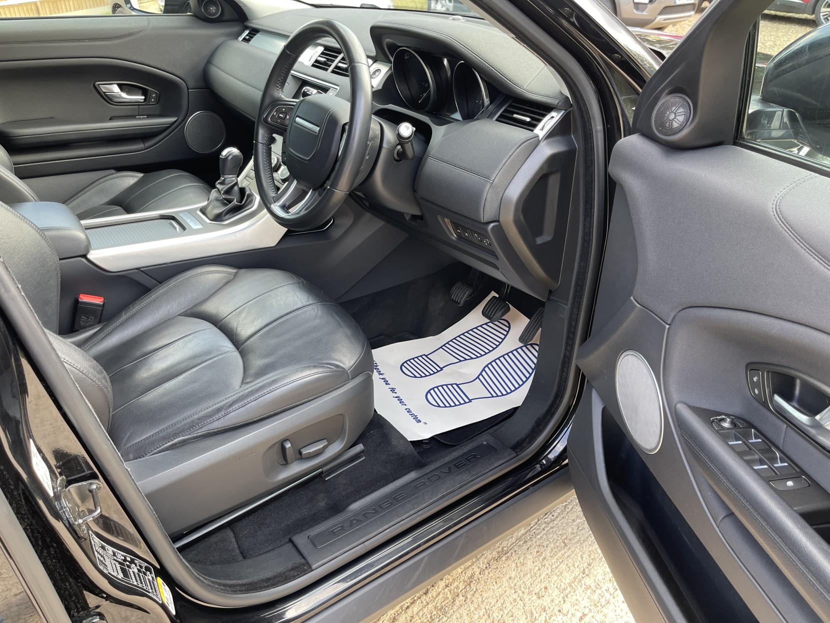 Land Rover Range Rover Evoque 2.0 eD4 SE SUV 5dr Diesel Manual FWD Euro 6 (s/s) (150 ps)