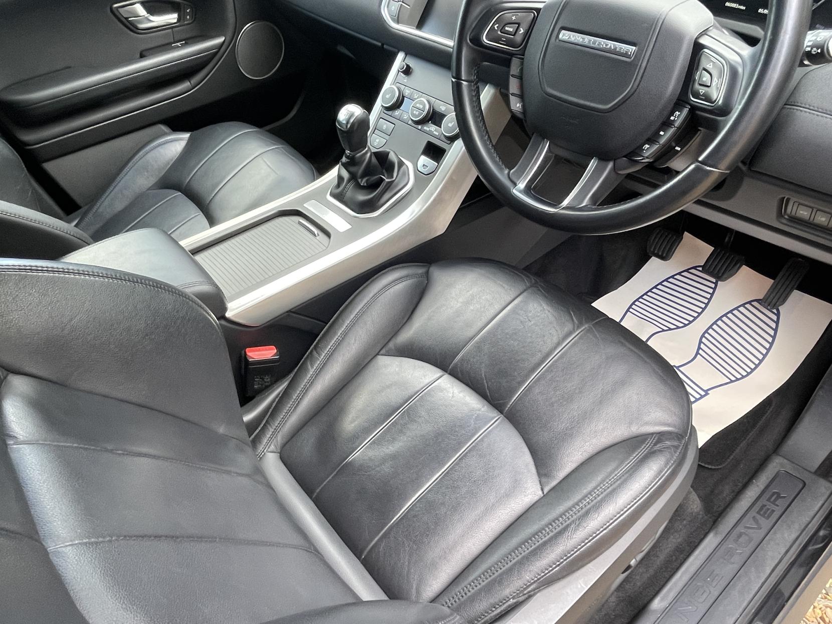 Land Rover Range Rover Evoque 2.0 eD4 SE SUV 5dr Diesel Manual FWD Euro 6 (s/s) (150 ps)