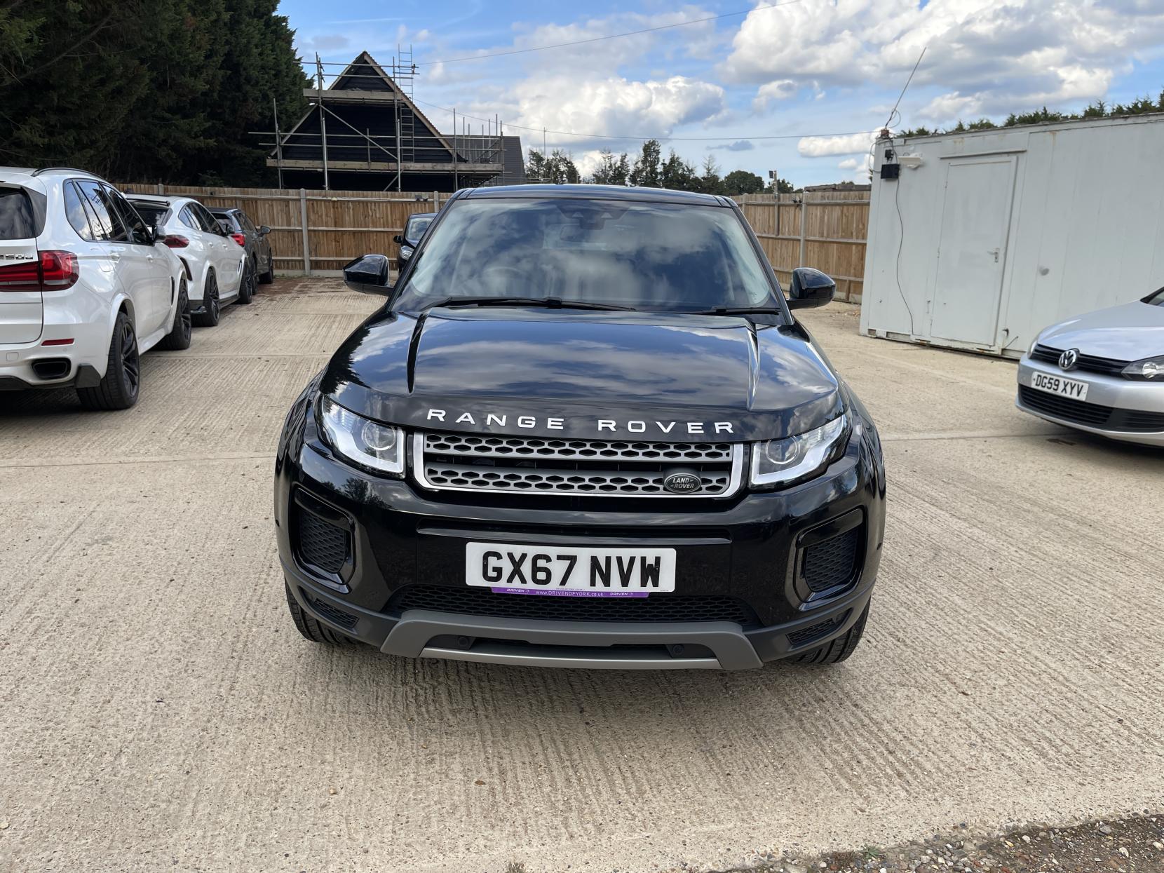Land Rover Range Rover Evoque 2.0 eD4 SE SUV 5dr Diesel Manual FWD Euro 6 (s/s) (150 ps)