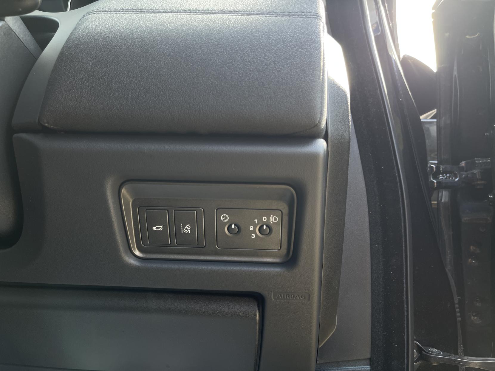 Land Rover Range Rover Evoque 2.0 eD4 SE SUV 5dr Diesel Manual FWD Euro 6 (s/s) (150 ps)