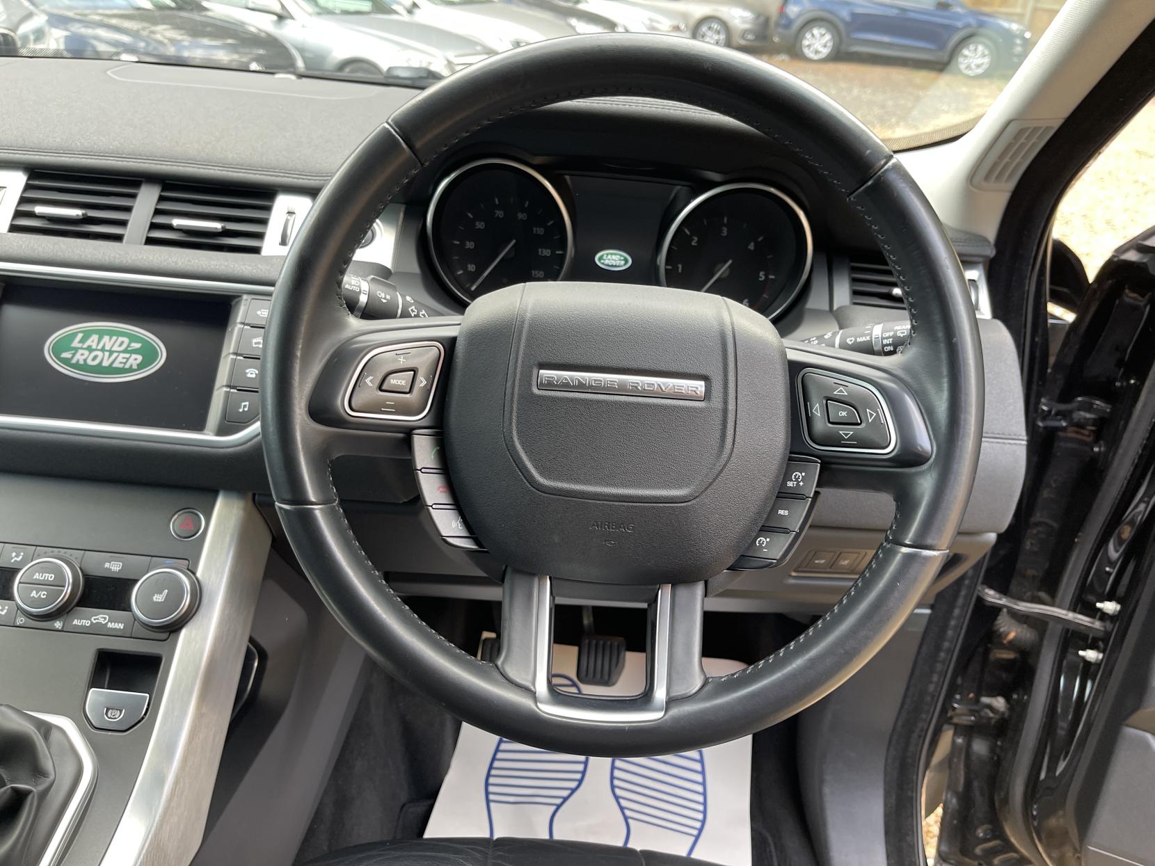 Land Rover Range Rover Evoque 2.0 eD4 SE SUV 5dr Diesel Manual FWD Euro 6 (s/s) (150 ps)
