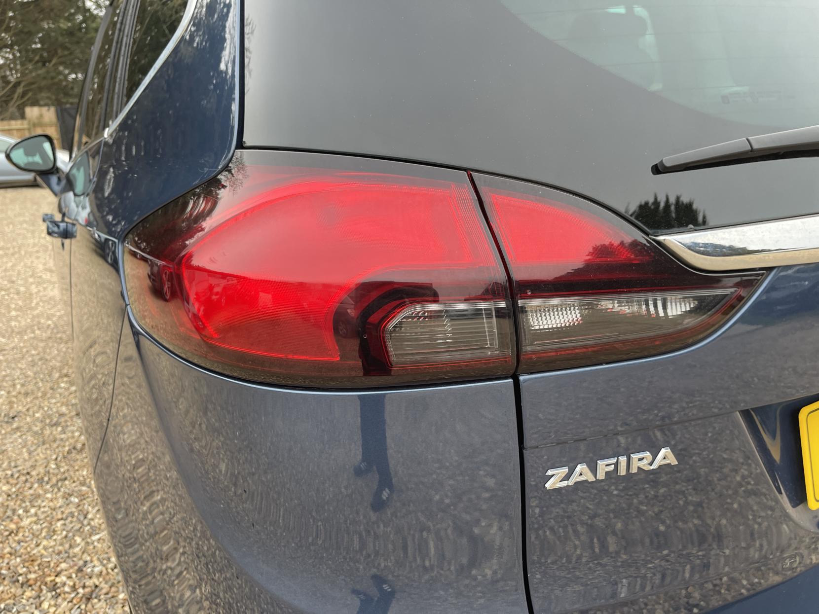 Vauxhall Zafira Tourer 1.4i Turbo Energy MPV 5dr Petrol Manual Euro 6 (140 ps)