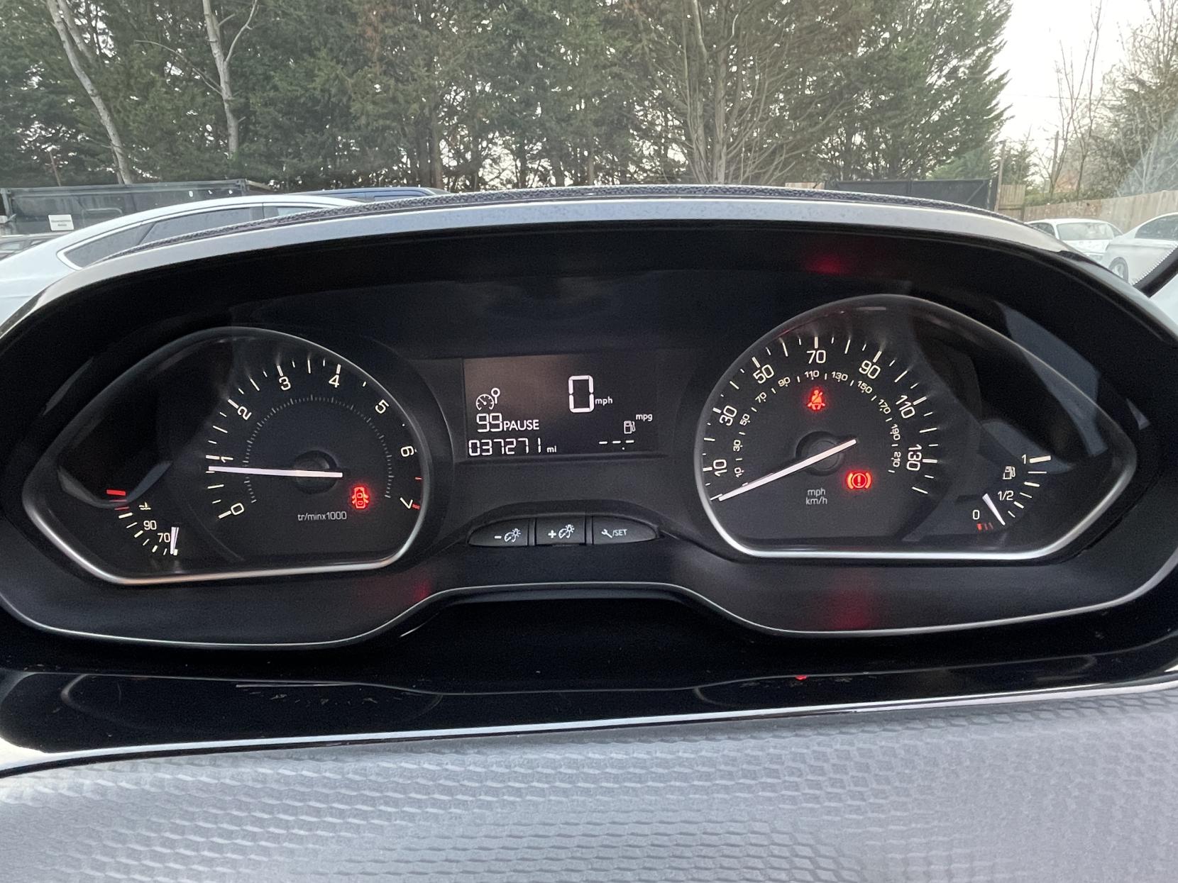 Peugeot 208 1.2 PureTech Access (a/c) Hatchback 3dr Petrol Manual Euro 6 (68 ps)