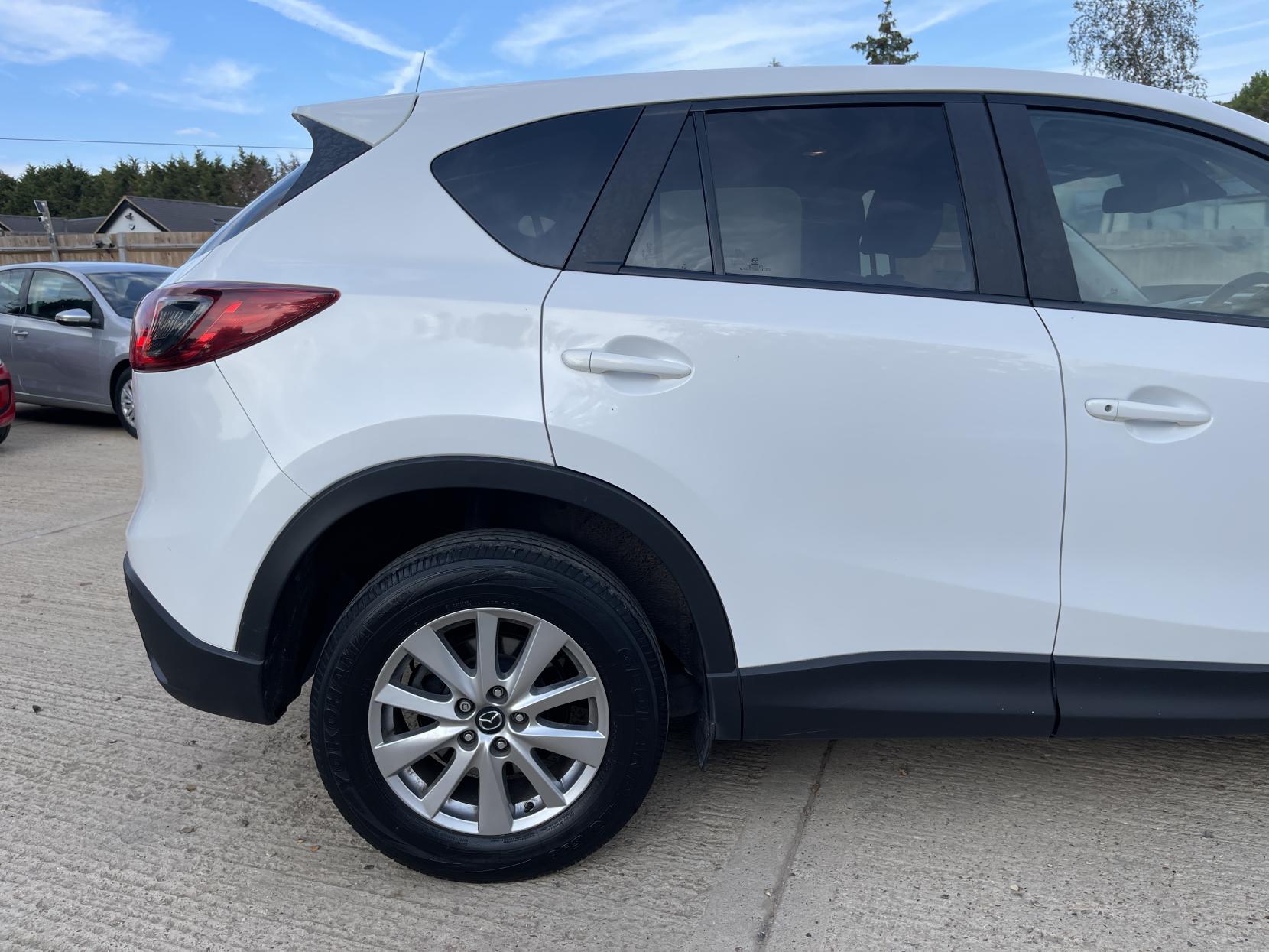 Mazda CX-5 2.2 SKYACTIV-D SE-L Lux Nav SUV 5dr Diesel Manual Euro 6 (s/s) (150 ps)