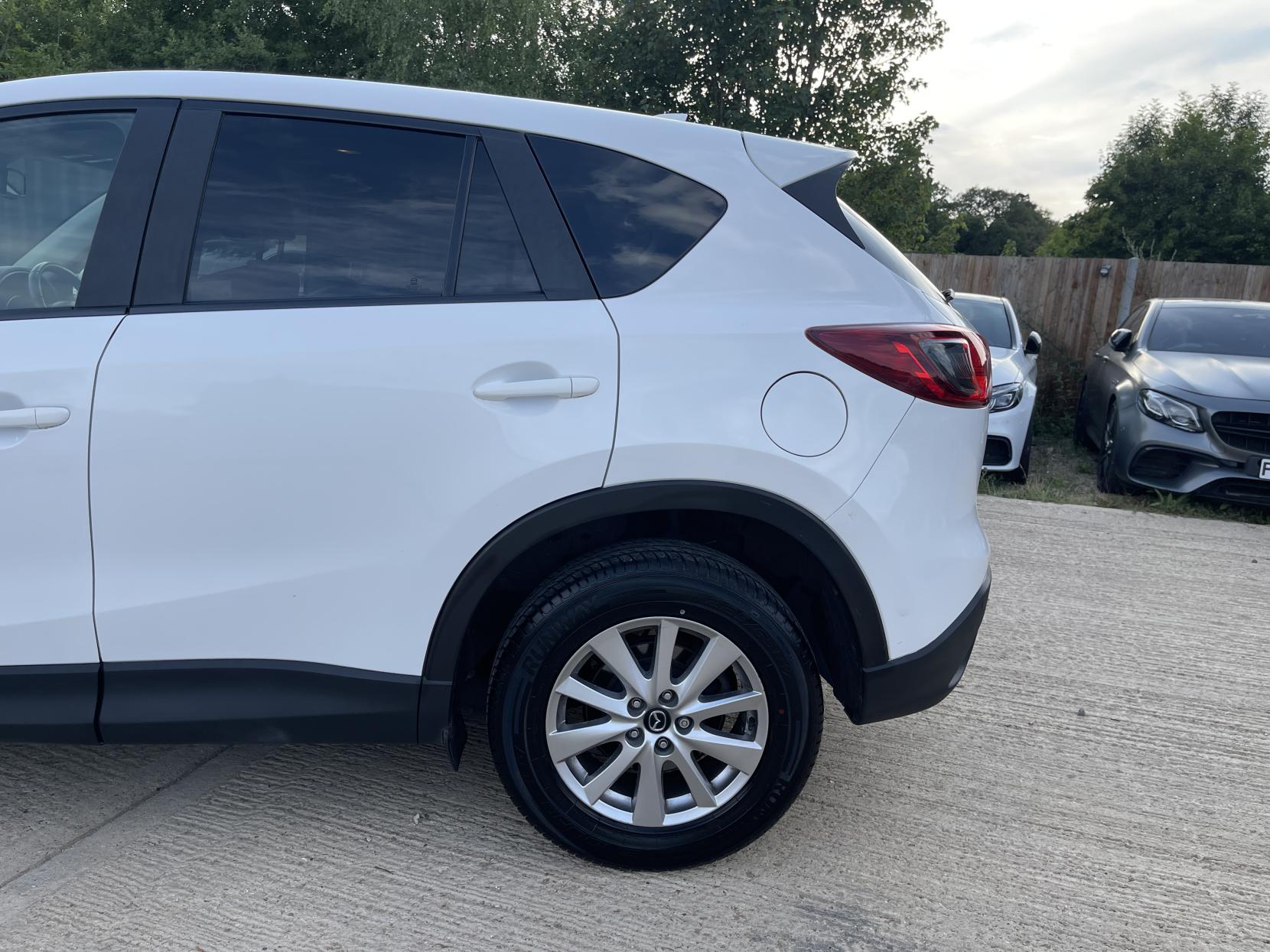 Mazda CX-5 2.2 SKYACTIV-D SE-L Lux Nav SUV 5dr Diesel Manual Euro 6 (s/s) (150 ps)