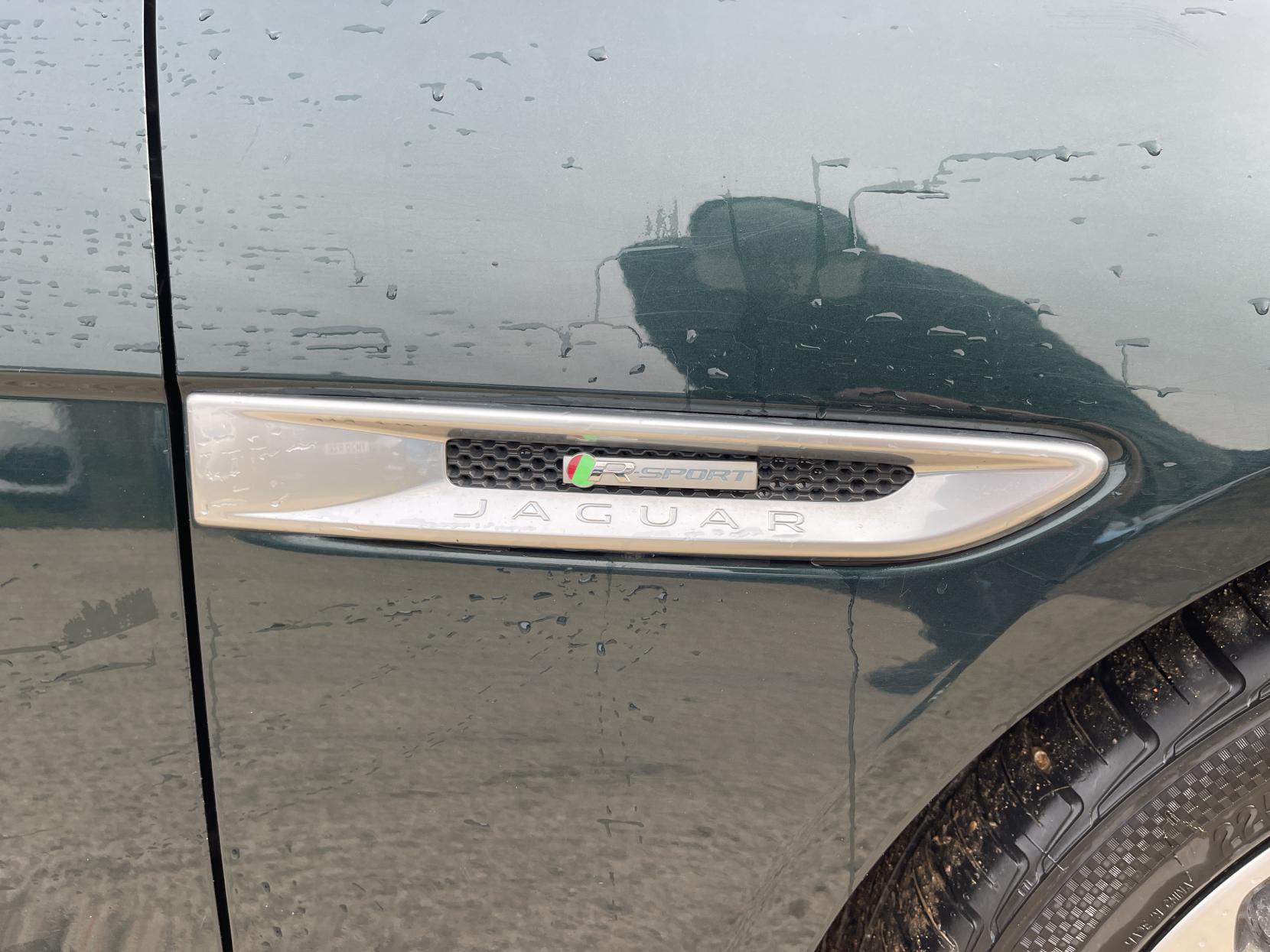 Jaguar XE 2.0d R-Sport Saloon 4dr Diesel Manual Euro 6 (s/s) (180 ps)