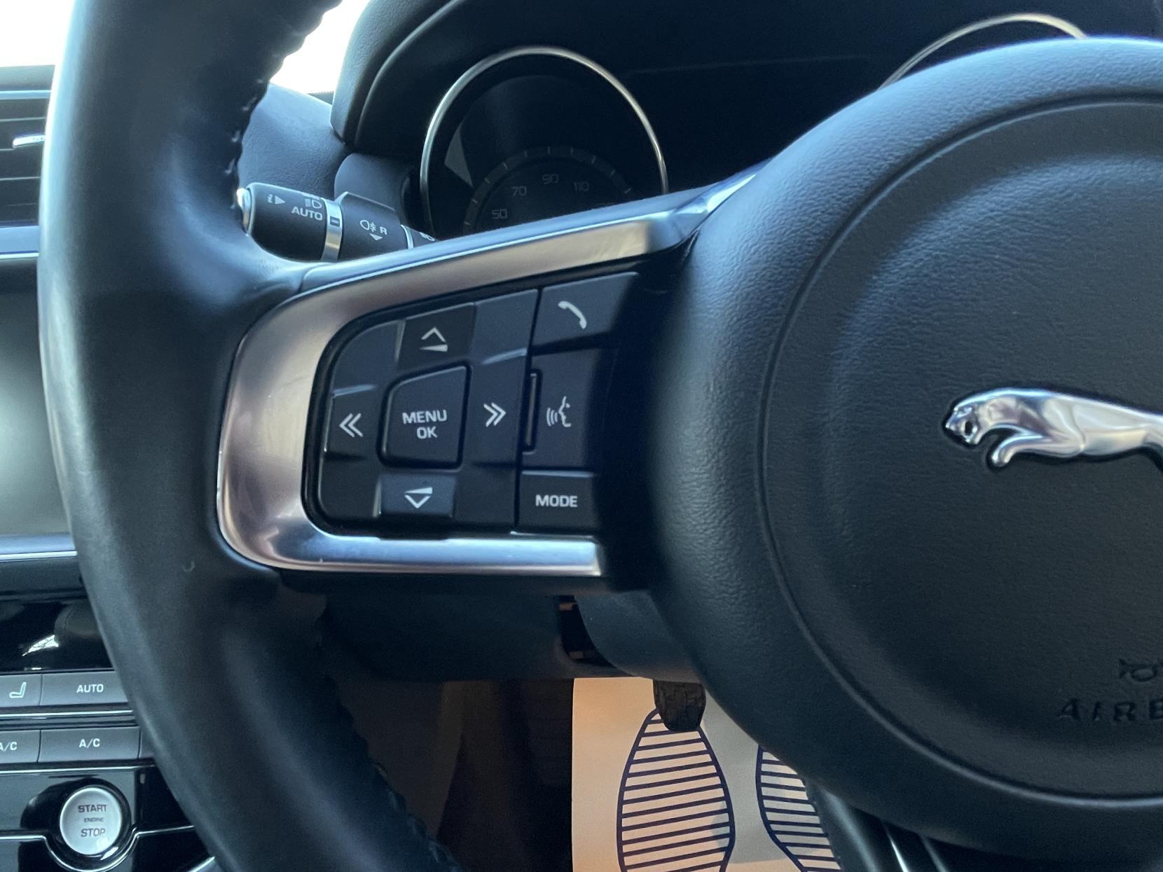 Jaguar XE 2.0d R-Sport Saloon 4dr Diesel Manual Euro 6 (s/s) (180 ps)