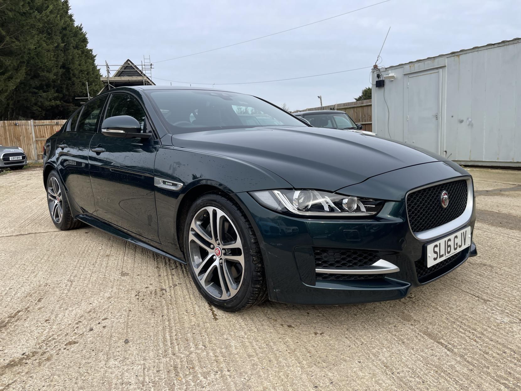 Jaguar XE 2.0d R-Sport Saloon 4dr Diesel Manual Euro 6 (s/s) (180 ps)