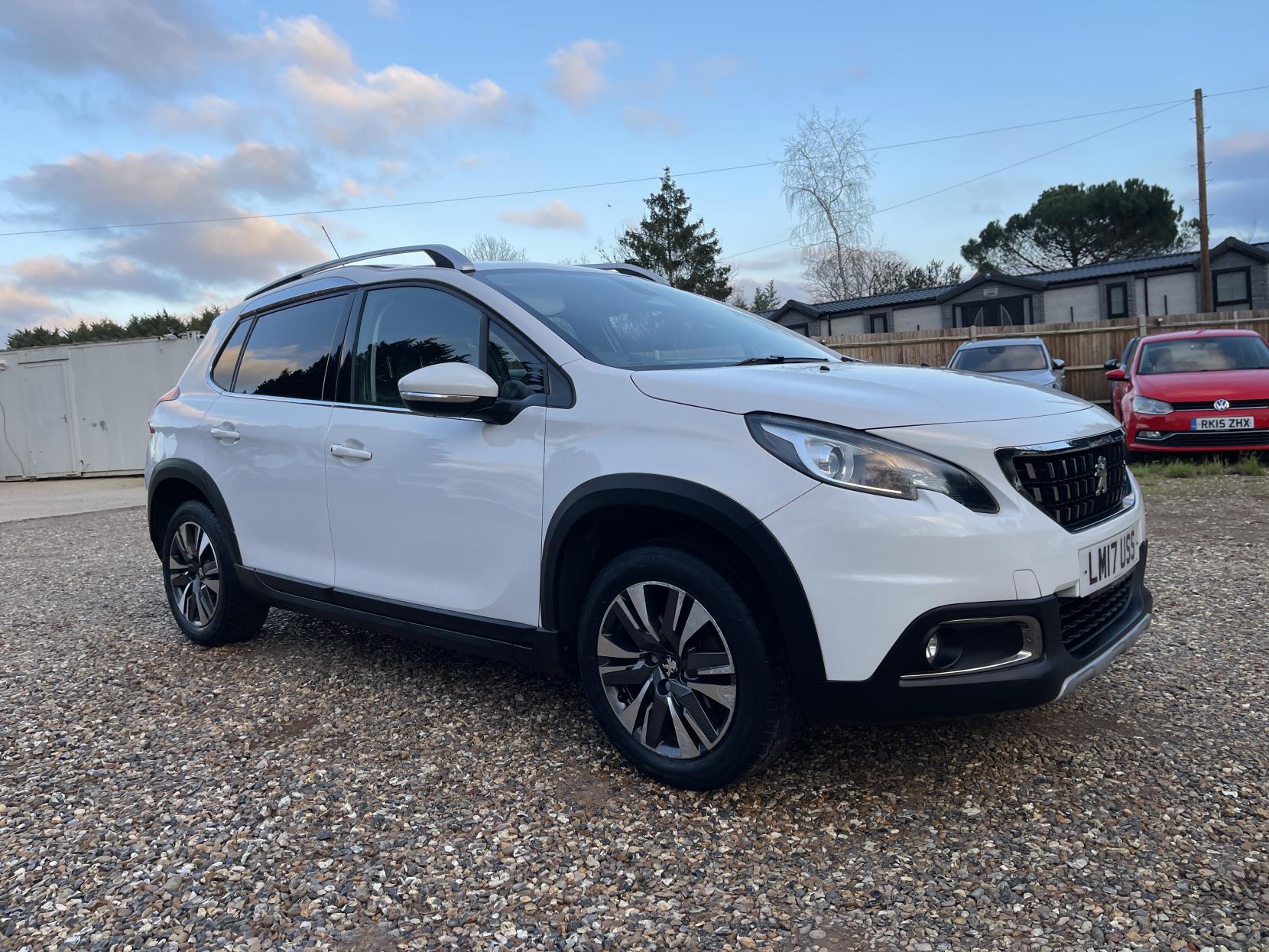 Peugeot 2008 1.2 PureTech Allure SUV 5dr Petrol Manual Euro 6 (82 ps)