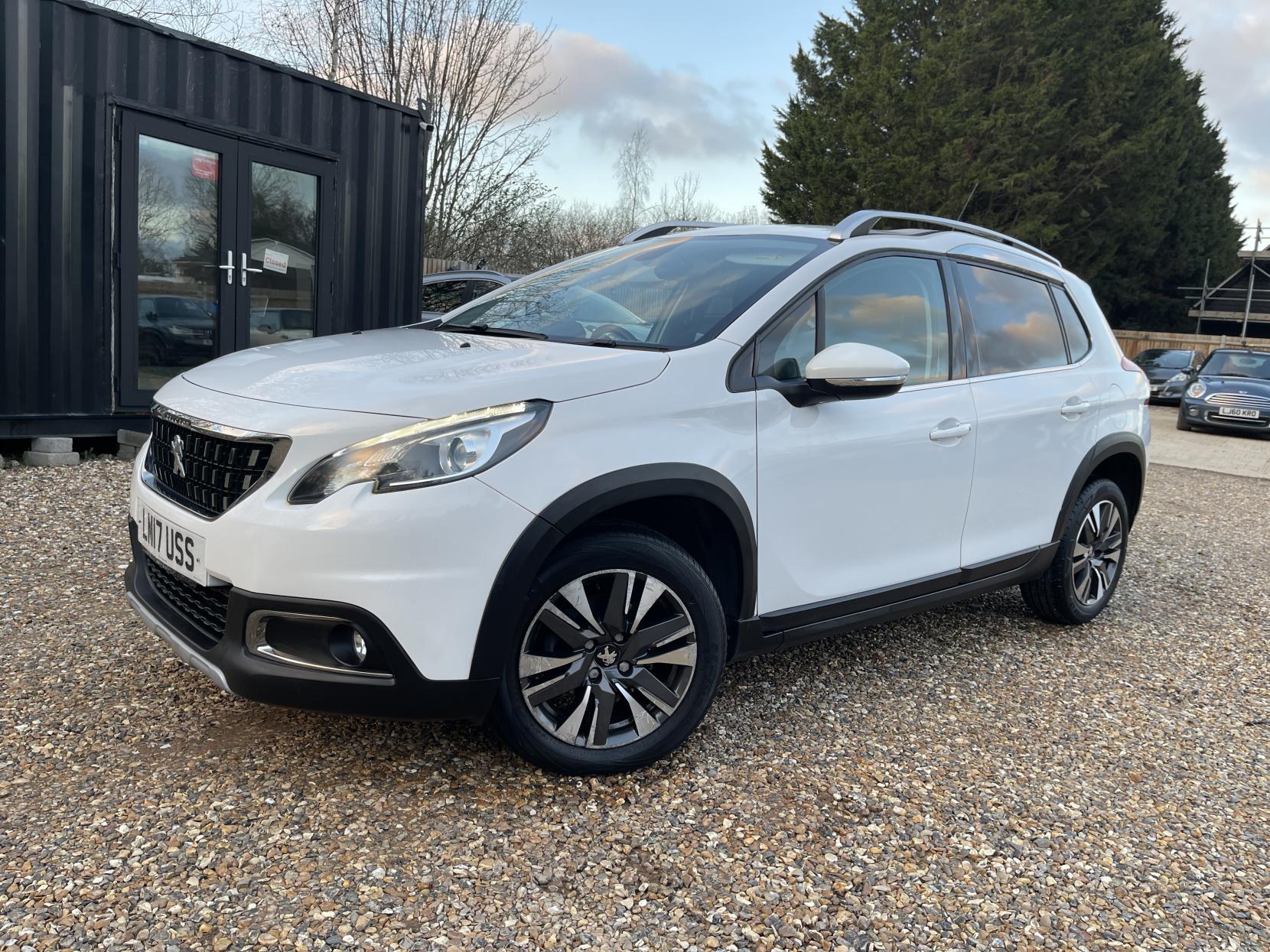 Peugeot 2008 1.2 PureTech Allure SUV 5dr Petrol Manual Euro 6 (82 ps)