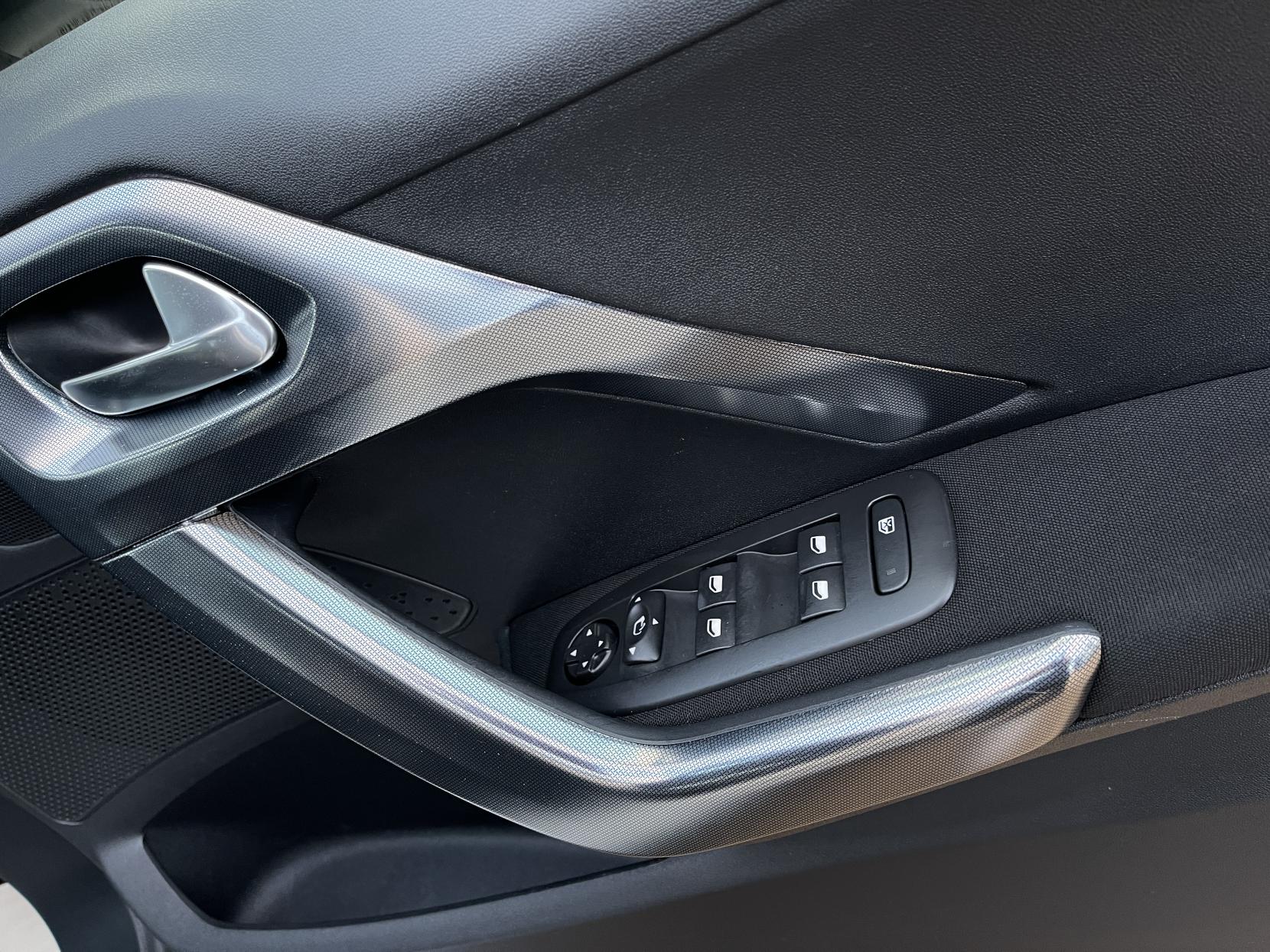 Peugeot 2008 1.2 PureTech Allure SUV 5dr Petrol Manual Euro 6 (82 ps)