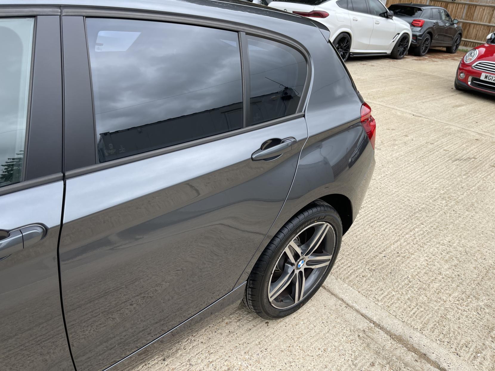 BMW 1 Series 1.6 116i Sport Hatchback 5dr Petrol Manual Euro 6 (s/s) (136 ps)
