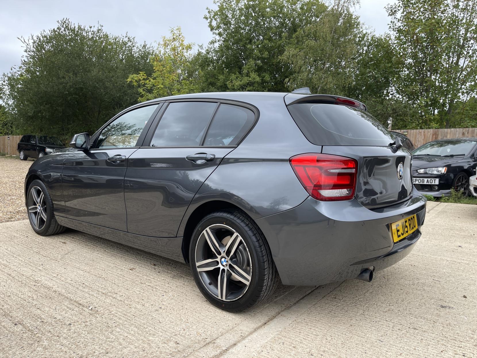 BMW 1 Series 1.6 116i Sport Hatchback 5dr Petrol Manual Euro 6 (s/s) (136 ps)