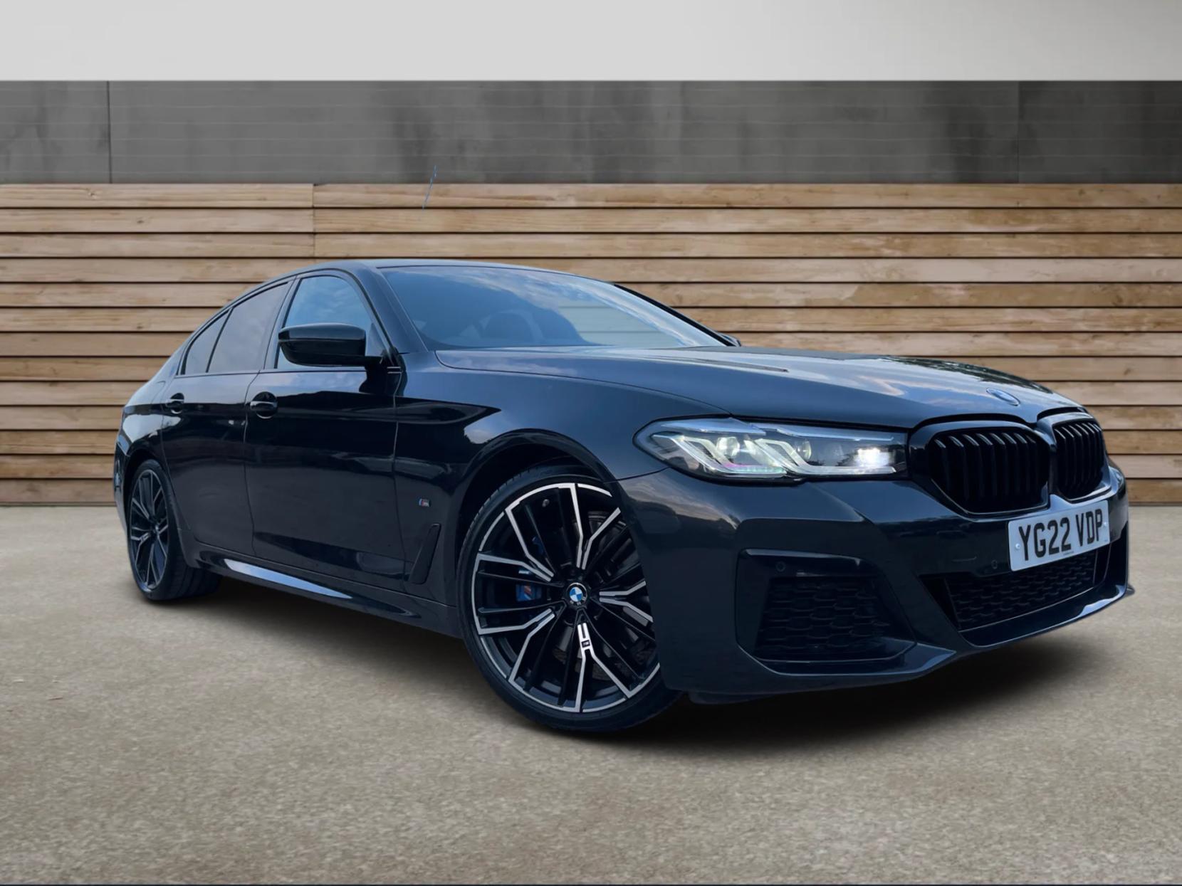 BMW 5 Series 2.0 520d MHT M Sport Saloon 4dr Diesel Hybrid Steptronic xDrive Euro 6 (s/s) (190 ps)
