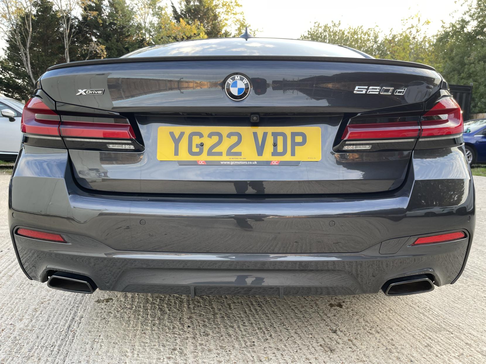 BMW 5 Series 2.0 520d MHT M Sport Saloon 4dr Diesel Hybrid Steptronic xDrive Euro 6 (s/s) (190 ps)