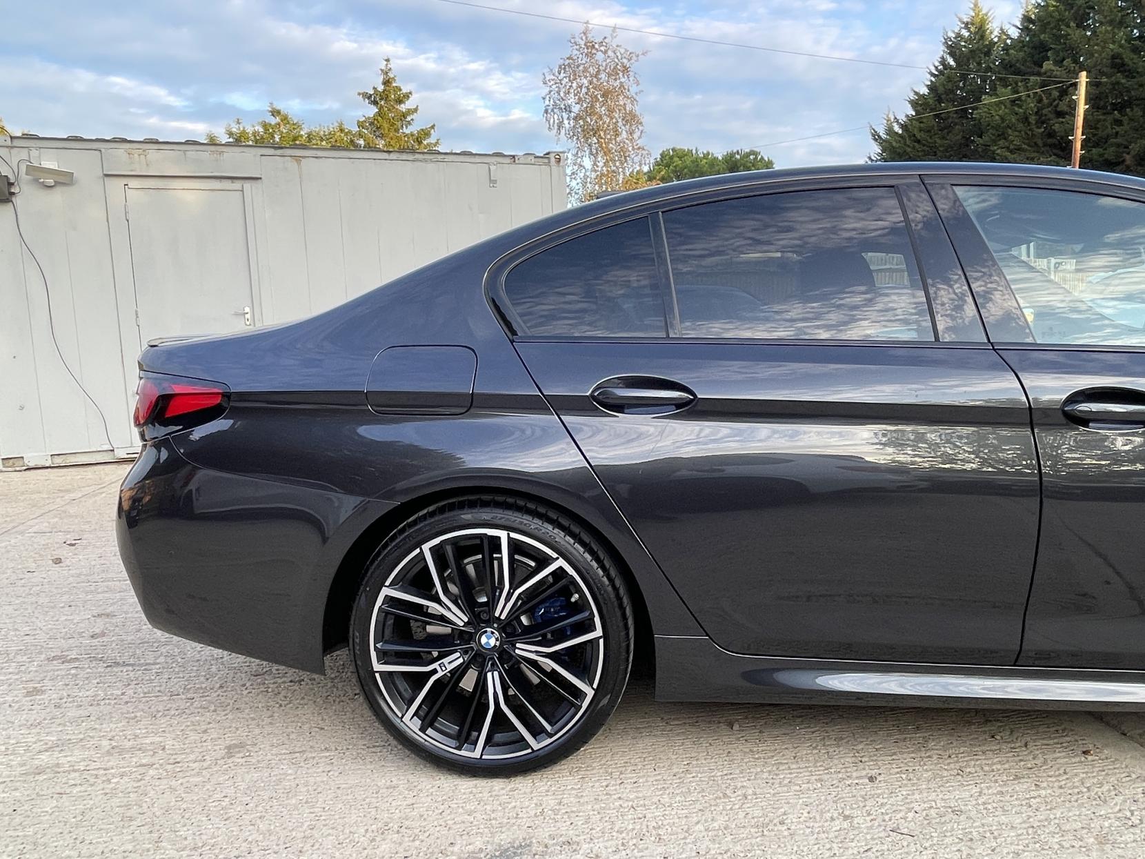 BMW 5 Series 2.0 520d MHT M Sport Saloon 4dr Diesel Hybrid Steptronic xDrive Euro 6 (s/s) (190 ps)