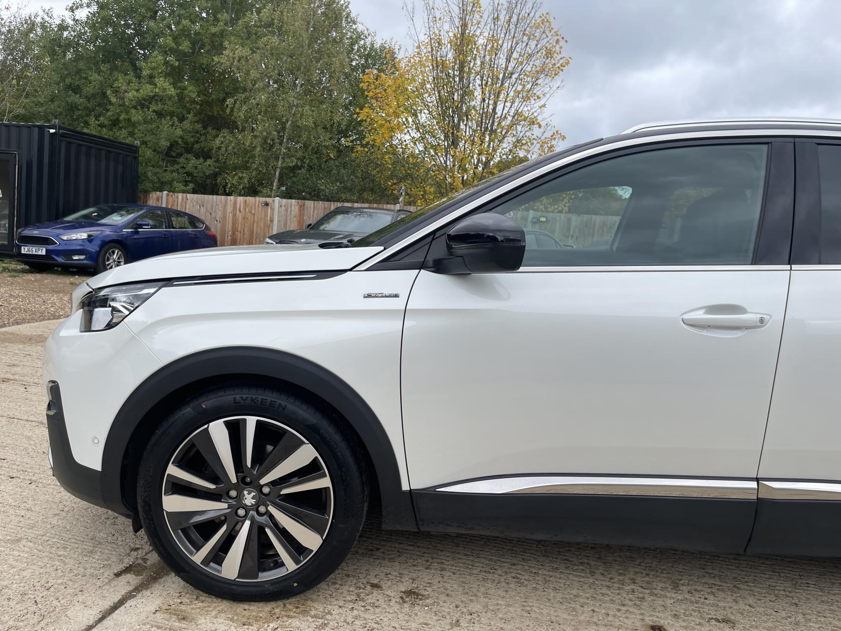 Peugeot 3008 1.2 PureTech GT Line SUV 5dr Petrol Manual Euro 6 (s/s) (130 ps)