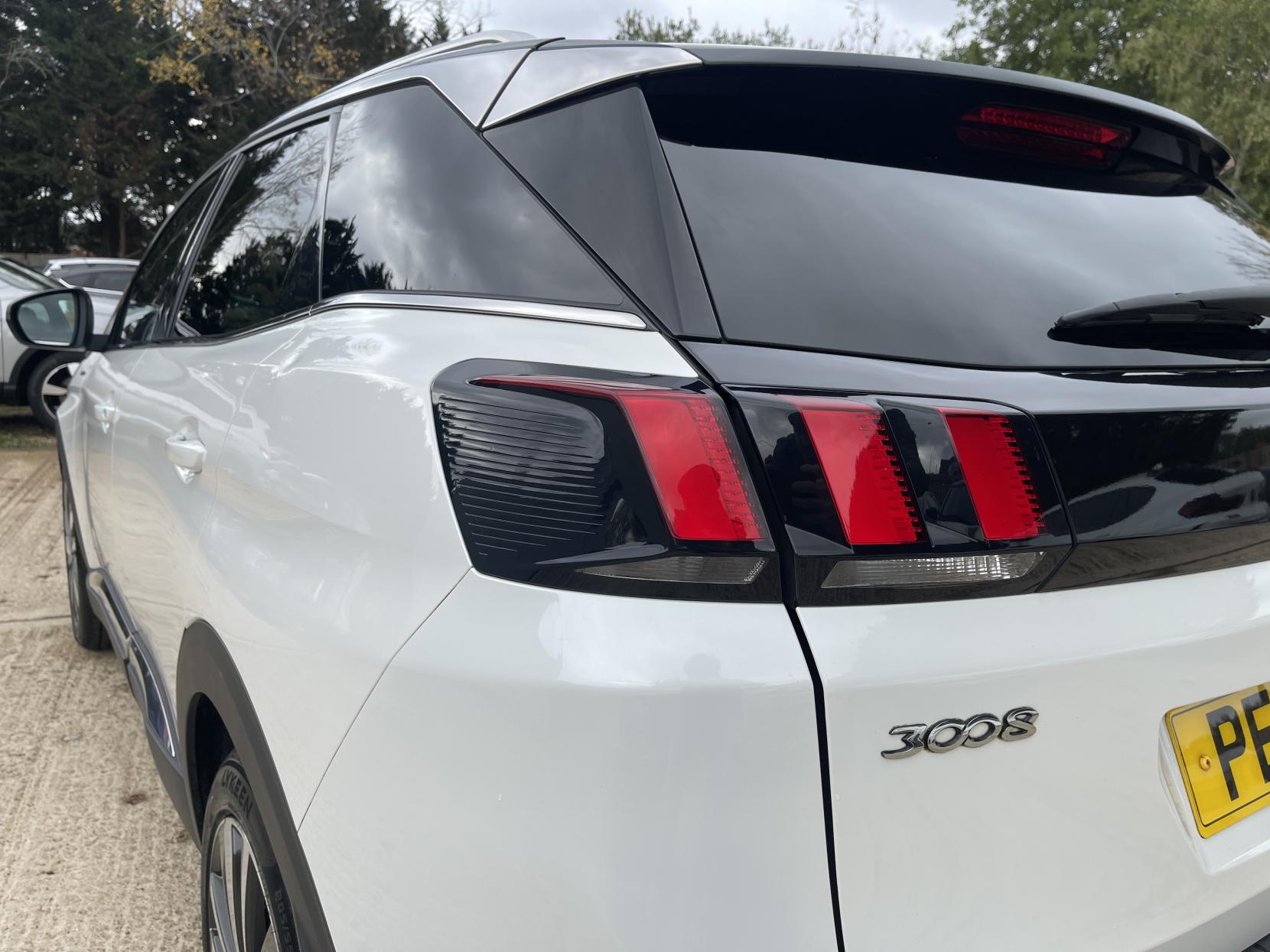 Peugeot 3008 1.2 PureTech GT Line SUV 5dr Petrol Manual Euro 6 (s/s) (130 ps)