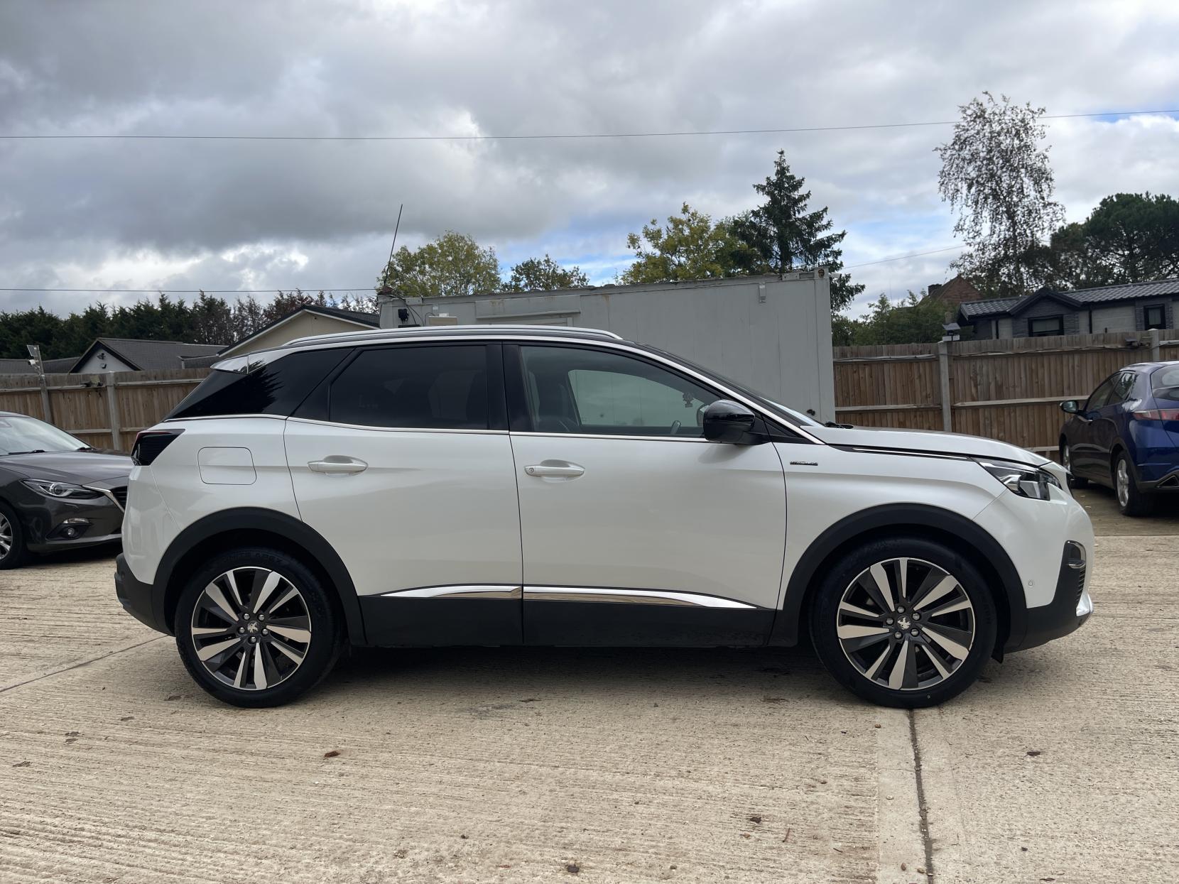 Peugeot 3008 1.2 PureTech GT Line SUV 5dr Petrol Manual Euro 6 (s/s) (130 ps)