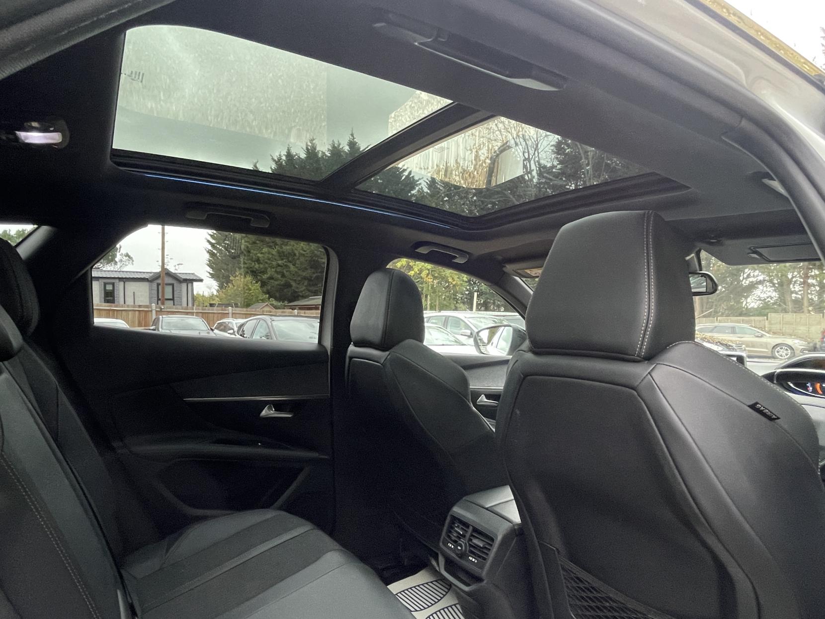 Peugeot 3008 1.2 PureTech GT Line SUV 5dr Petrol Manual Euro 6 (s/s) (130 ps)