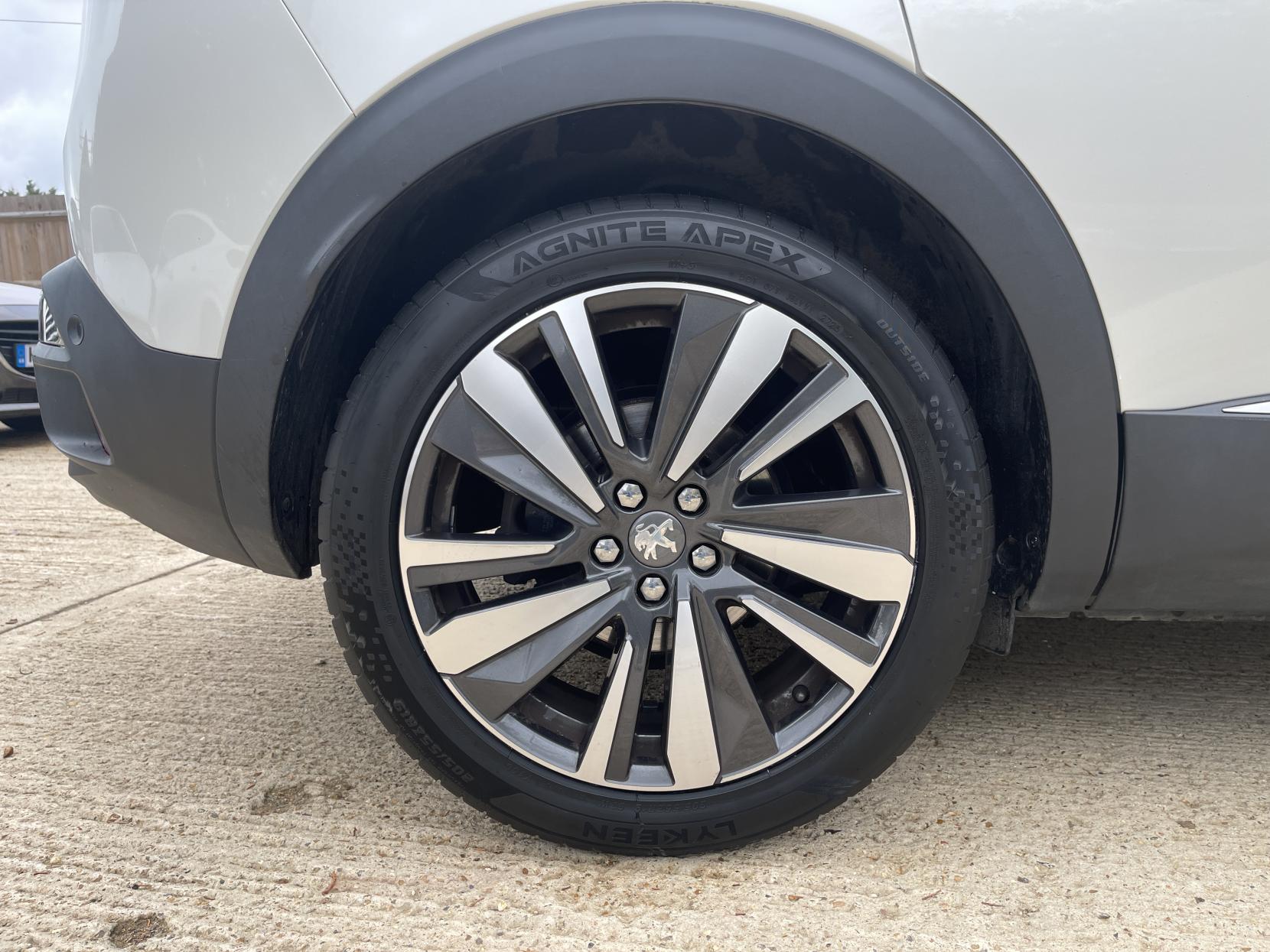Peugeot 3008 1.2 PureTech GT Line SUV 5dr Petrol Manual Euro 6 (s/s) (130 ps)