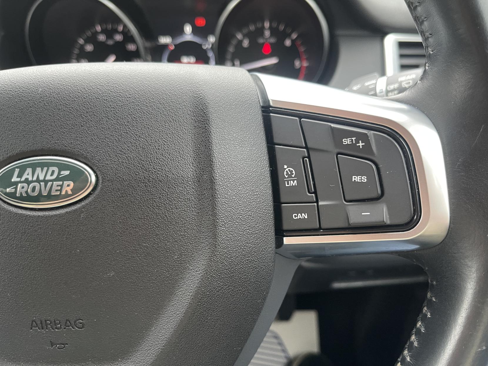 Land Rover Discovery Sport 2.0 TD4 HSE SUV 5dr Diesel Manual 4WD Euro 6 (s/s) (5 Seat) (150 ps)