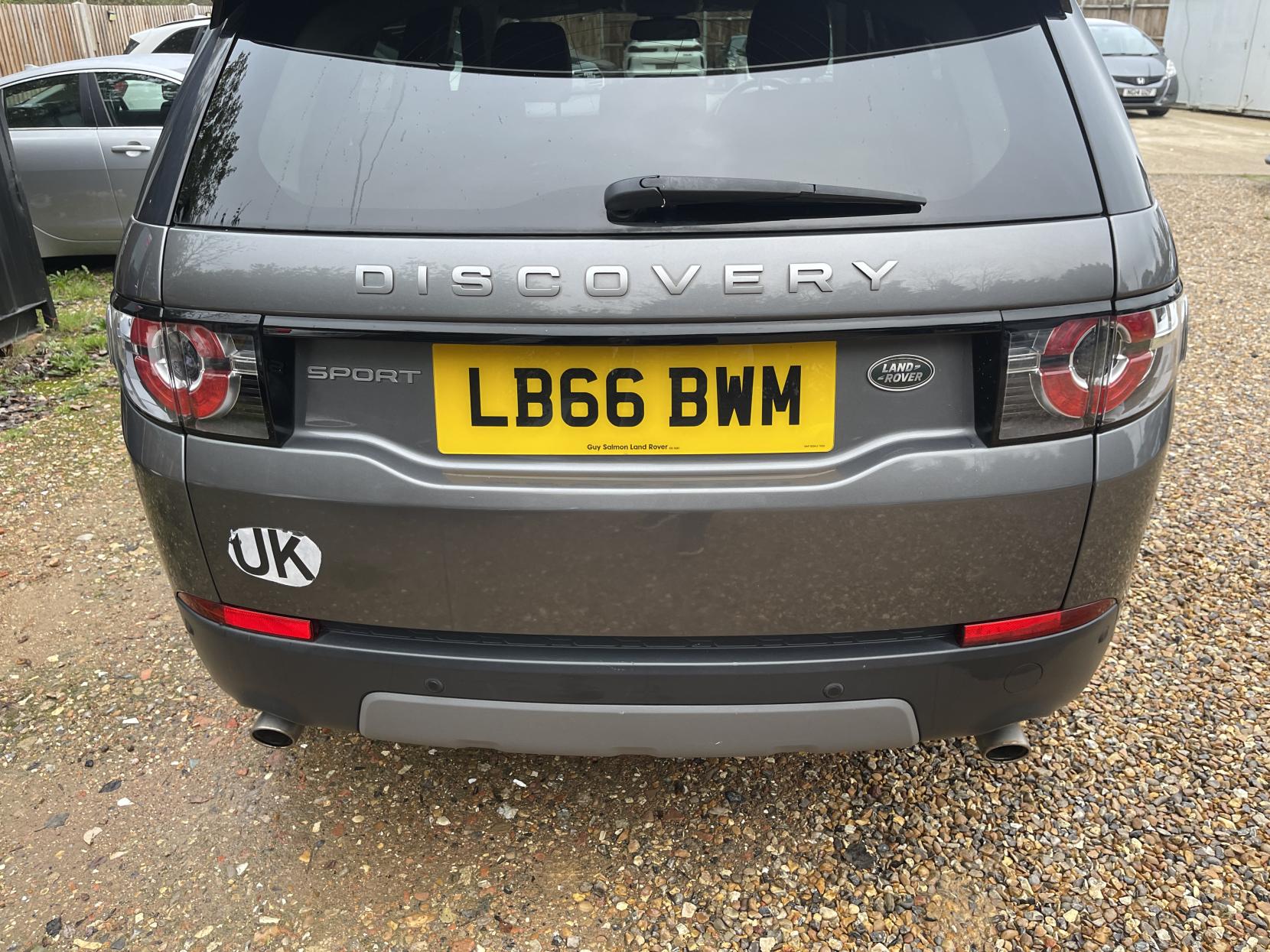 Land Rover Discovery Sport 2.0 TD4 SE Tech SUV 5dr Diesel Auto 4WD Euro 6 (s/s) (180 ps)